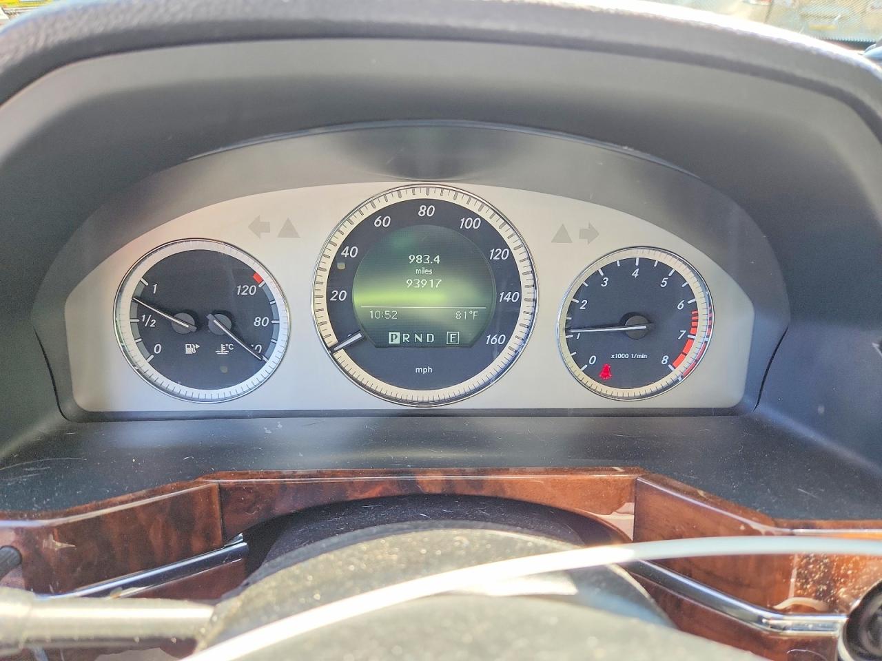 2011 Mercedes-benz Glk 350 4matic White vin: WDCGG8HBXBF574128