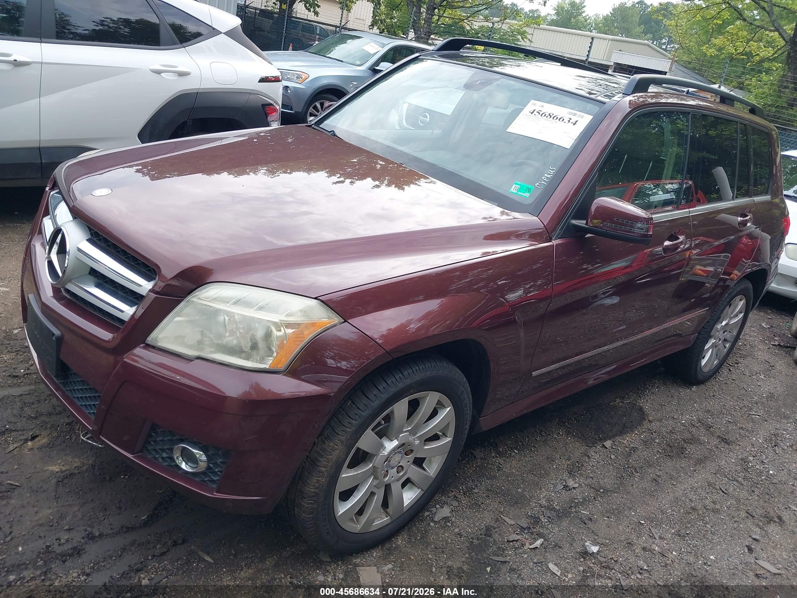 2011 Mercedes-benz Glk 350 4matic Maroon vin: WDCGG8HBXBF688131