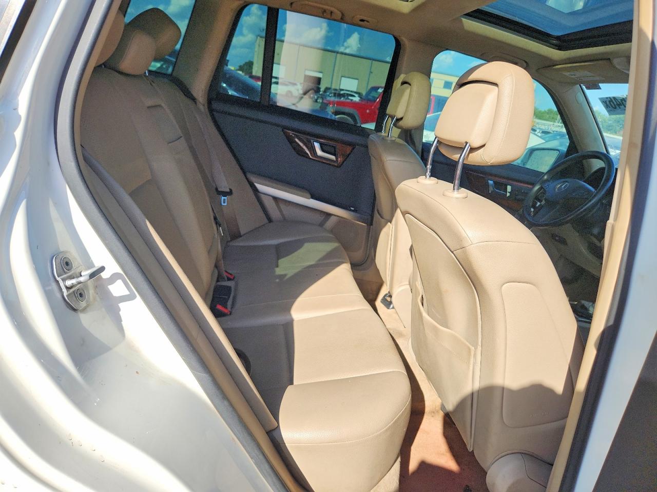 2012 Mercedes-benz Glk 350 4matic White vin: WDCGG8HBXCF754372
