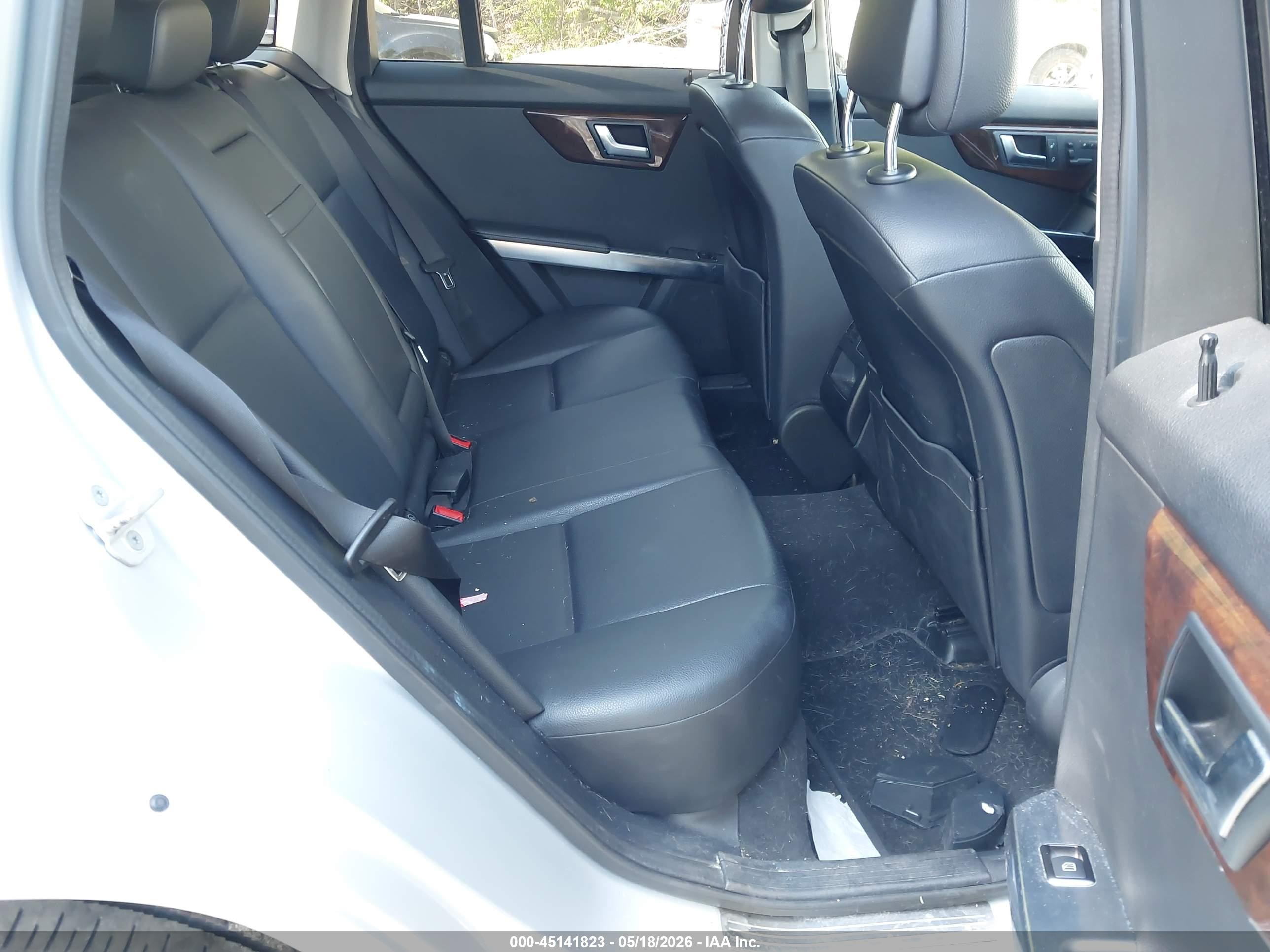 2013 Mercedes-benz Glk 350 4matic Серебряный vin: WDCGG8JB0DG103130