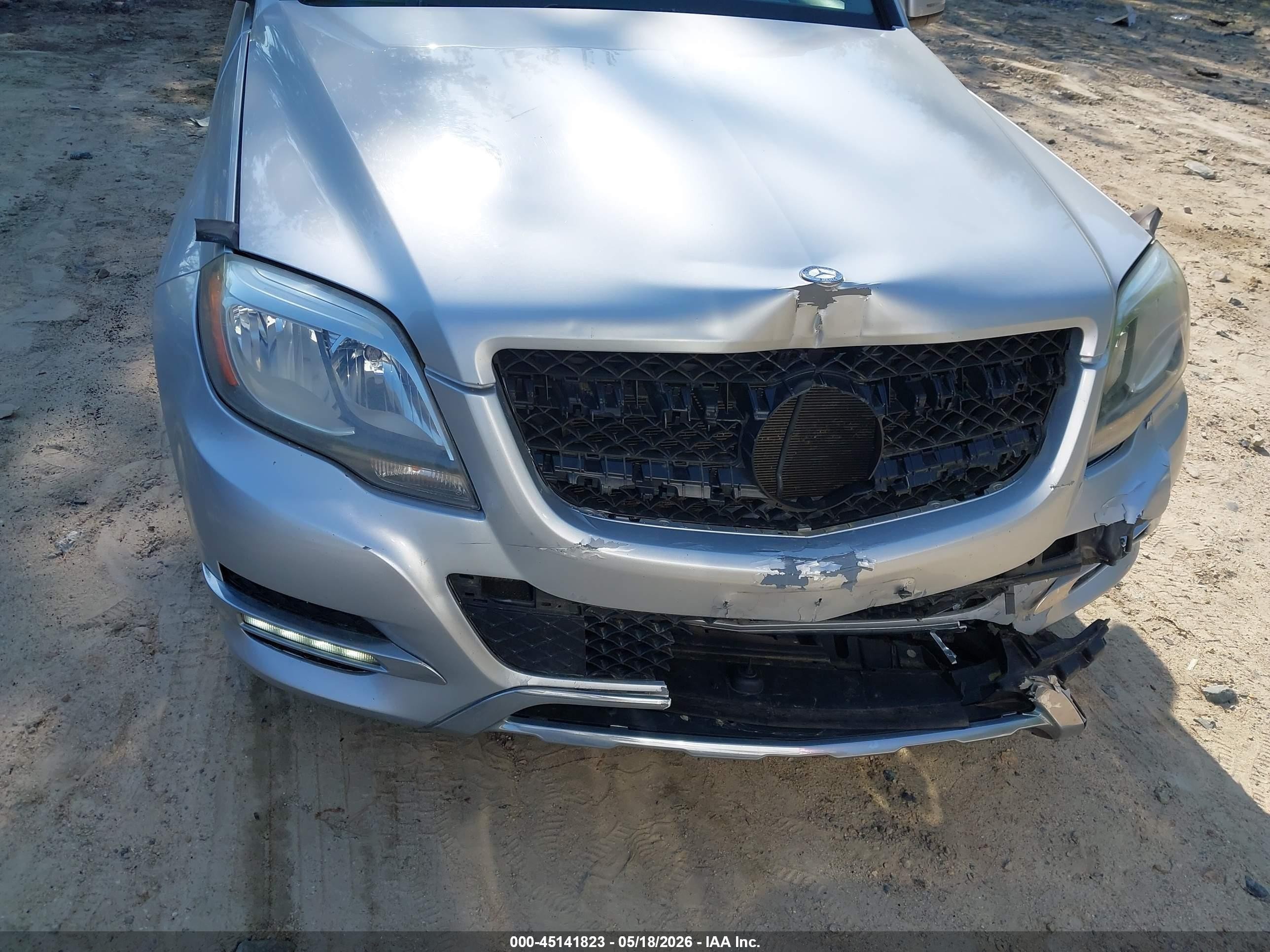2013 Mercedes-benz Glk 350 4matic Серебряный vin: WDCGG8JB0DG103130