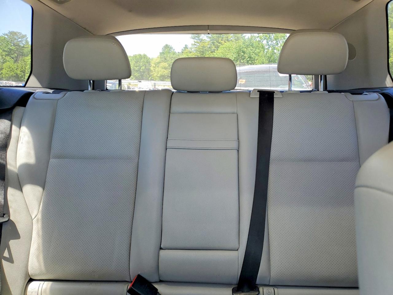 2014 Mercedes-benz Glk 350 4matic Red vin: WDCGG8JB0EG167735