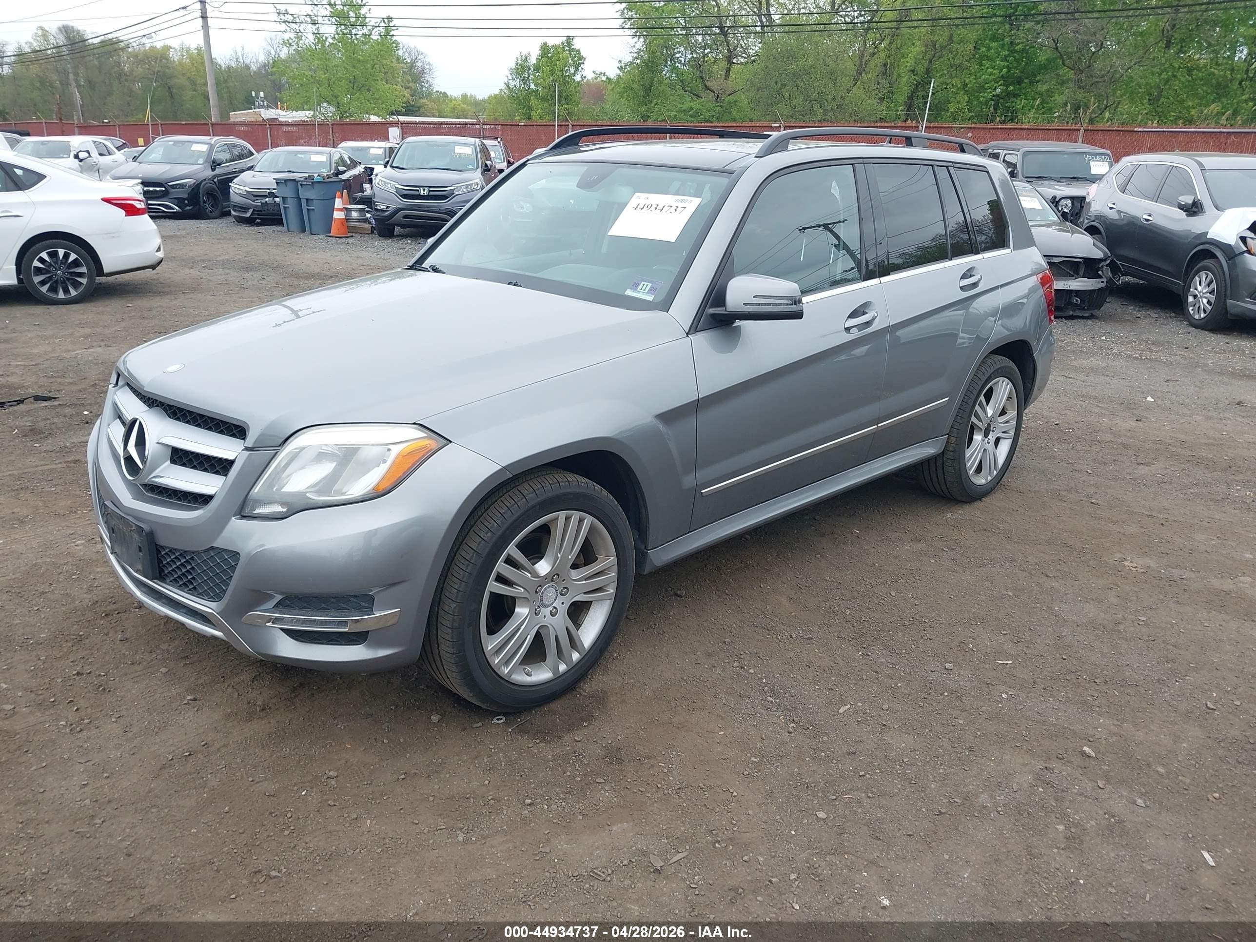 2014 Mercedes-benz Glk 350 4matic Silver vin: WDCGG8JB0EG231465