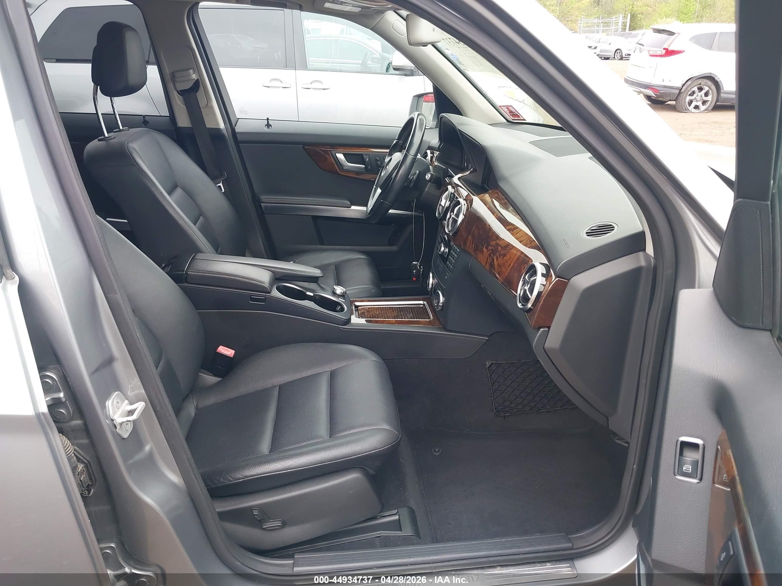 2014 Mercedes-benz Glk 350 4matic Silver vin: WDCGG8JB0EG231465