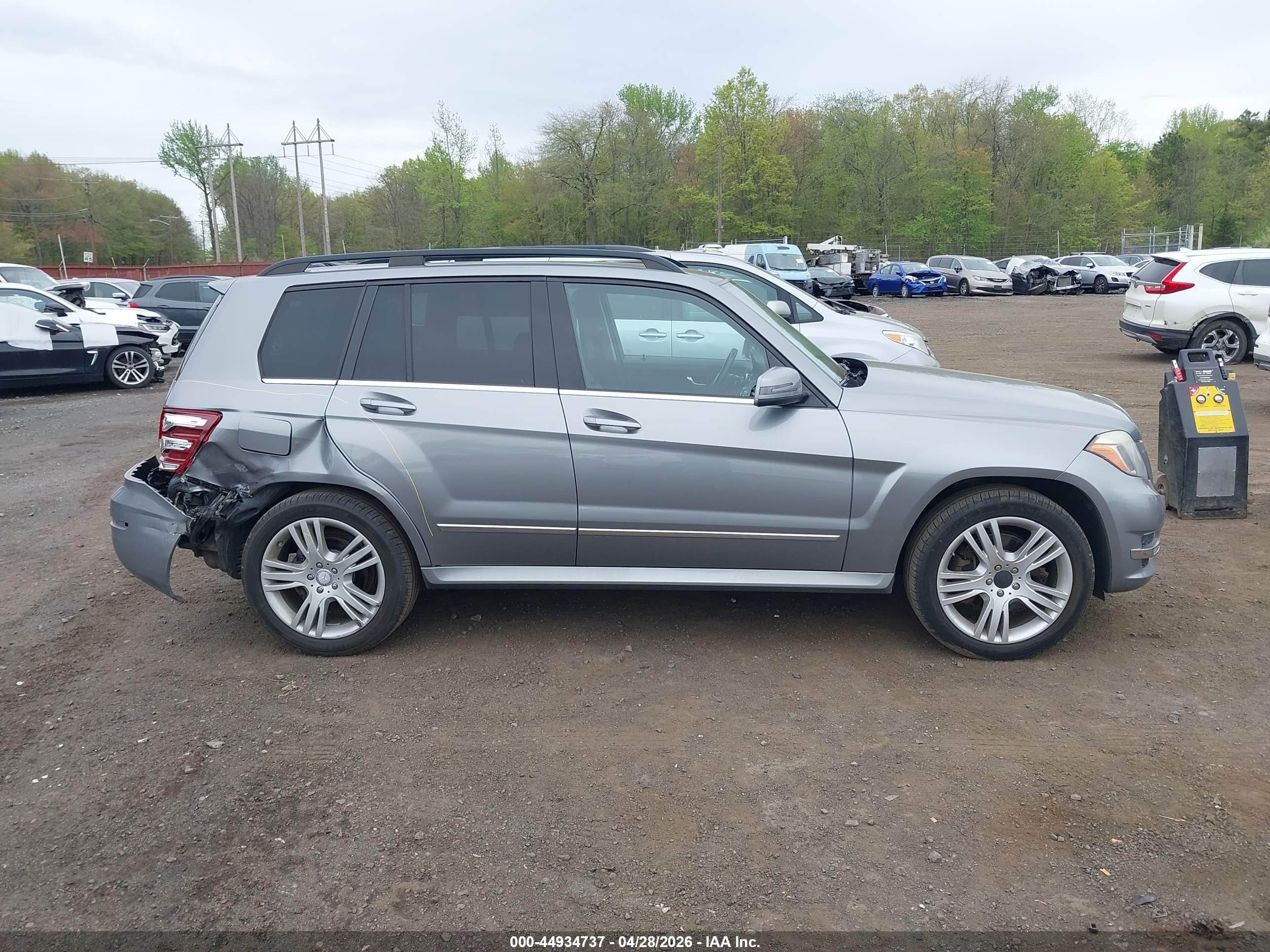 2014 Mercedes-benz Glk 350 4matic Silver vin: WDCGG8JB0EG231465