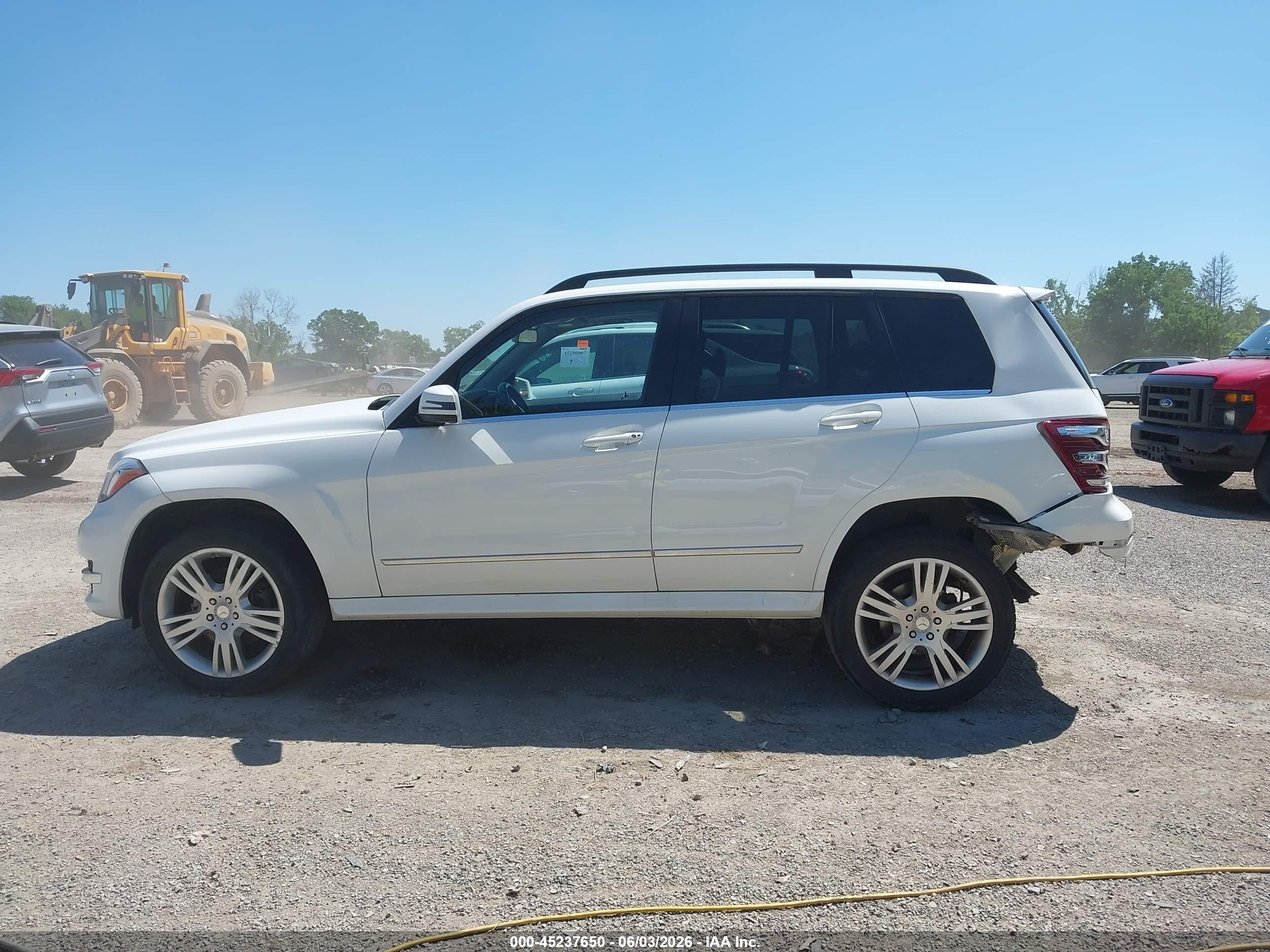 2014 Mercedes-benz Glk 350 4matic White vin: WDCGG8JB0EG305242