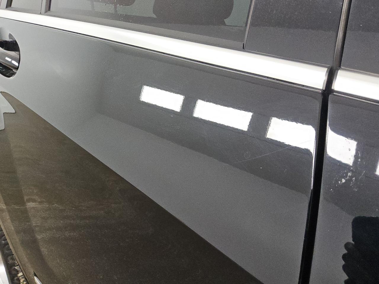 2015 Mercedes-benz Glk 350 4matic Black vin: WDCGG8JB0FG372246 Damage: Right Rear Door, Heavy Scratch, 3 To 4 Inches