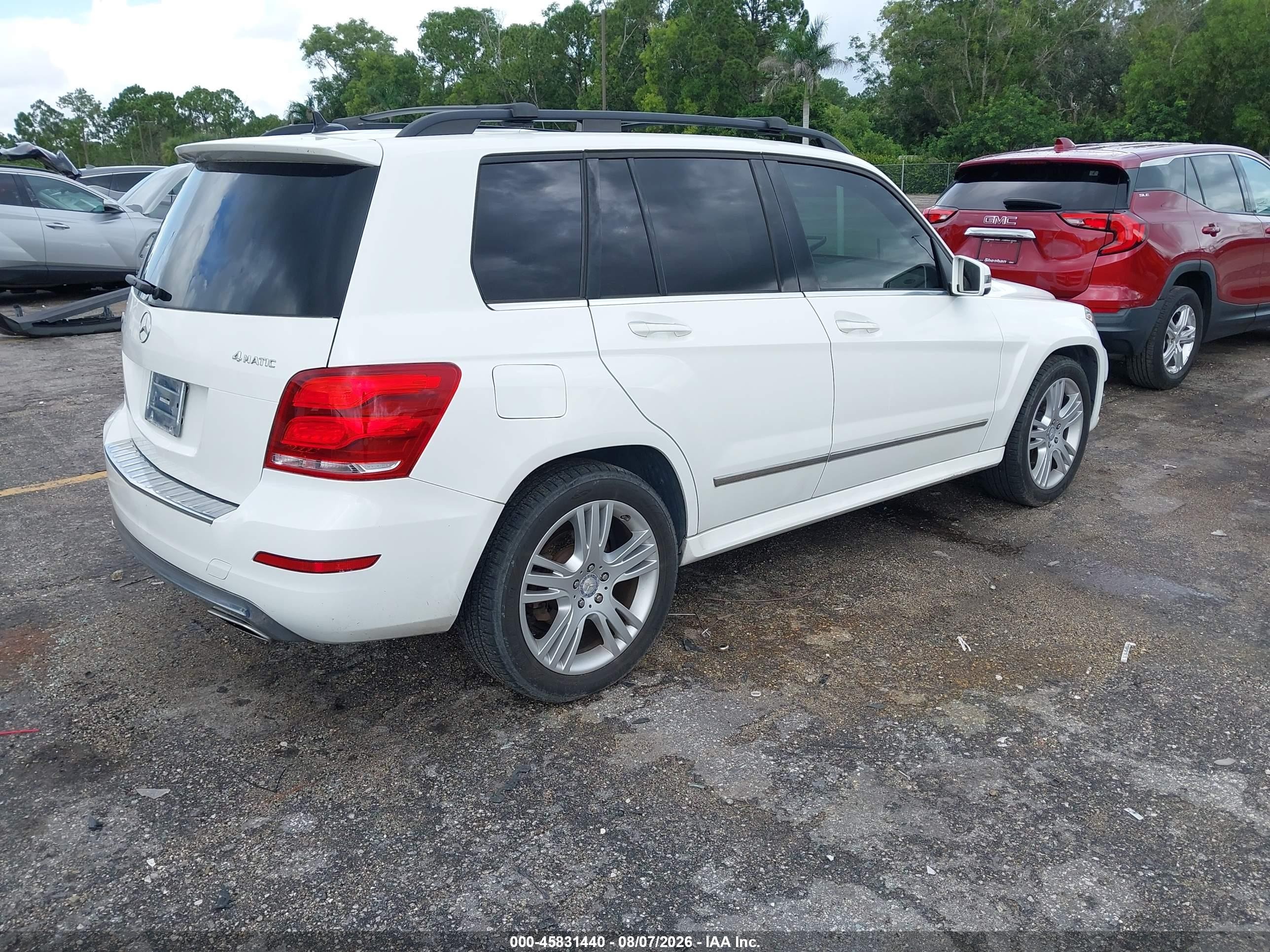 2015 Mercedes-benz Glk 350 4matic White vin: WDCGG8JB0FG374188