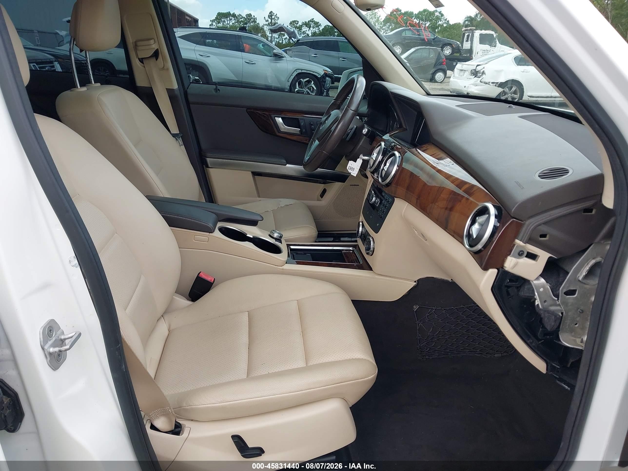 2015 Mercedes-benz Glk 350 4matic White vin: WDCGG8JB0FG374188