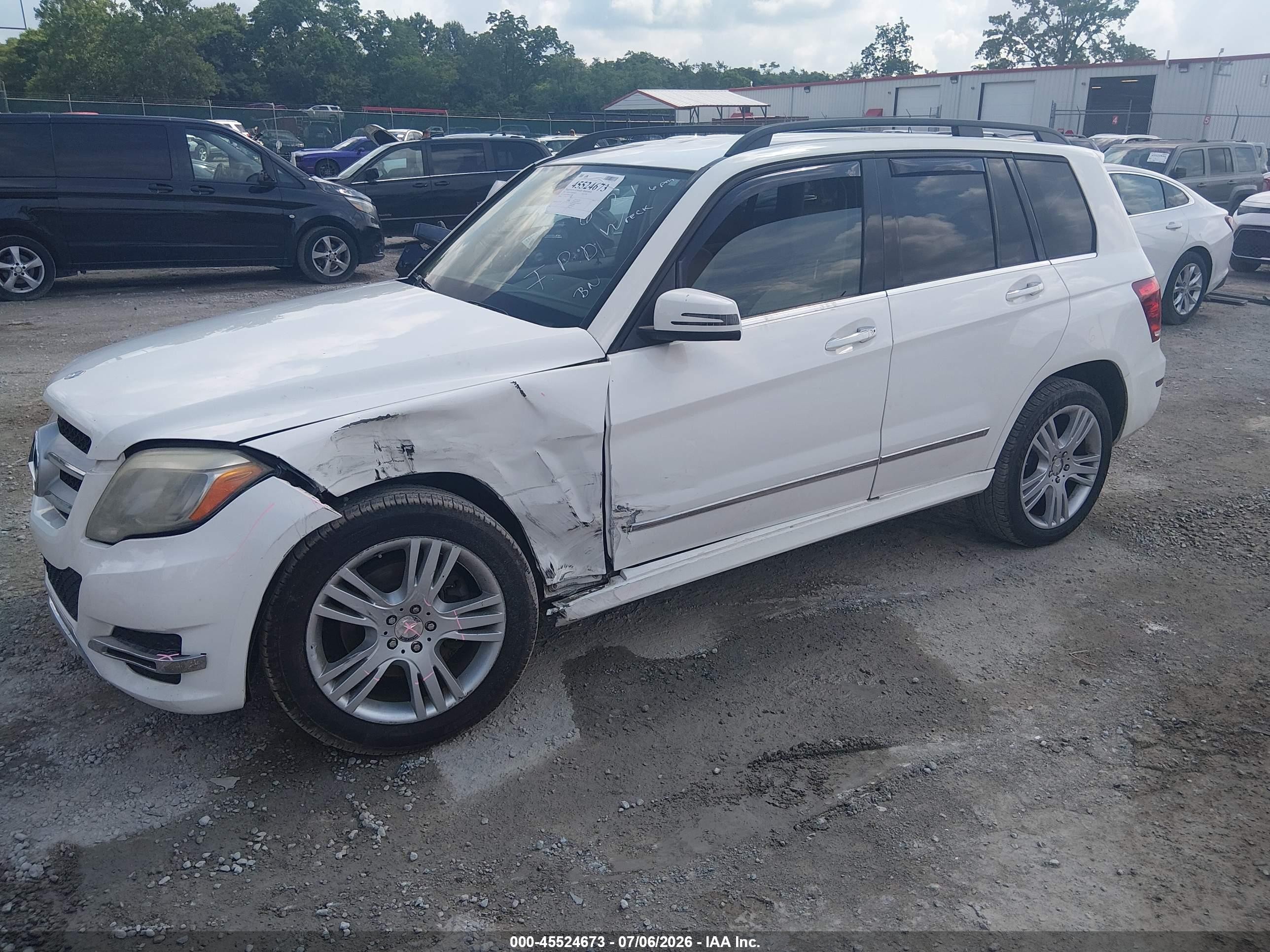 2015 Mercedes-benz Glk 350 4matic Белый vin: WDCGG8JB0FG425379