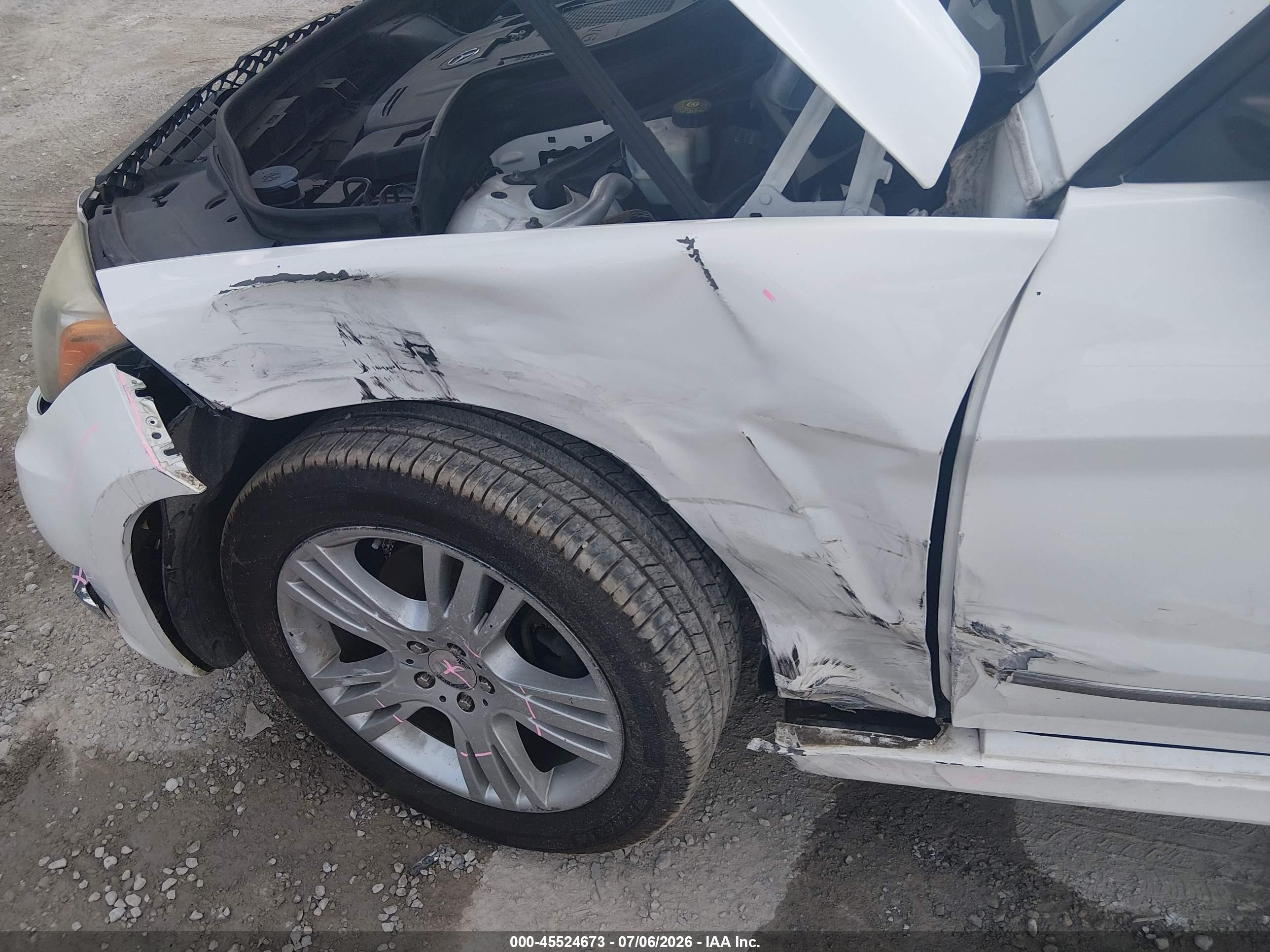 2015 Mercedes-benz Glk 350 4matic Белый vin: WDCGG8JB0FG425379