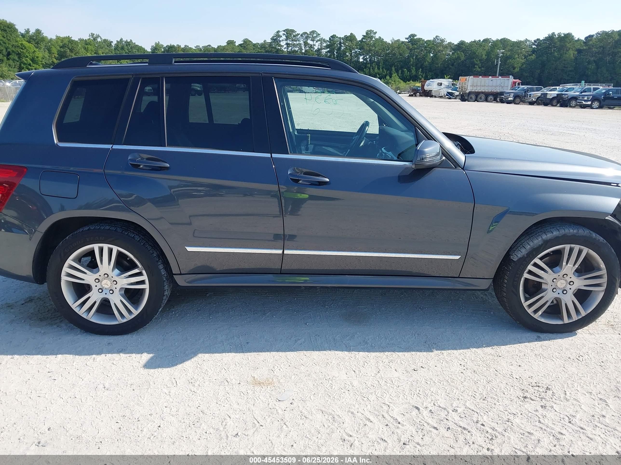 2015 Mercedes-benz Glk 350 4matic Серый vin: WDCGG8JB0FG435538