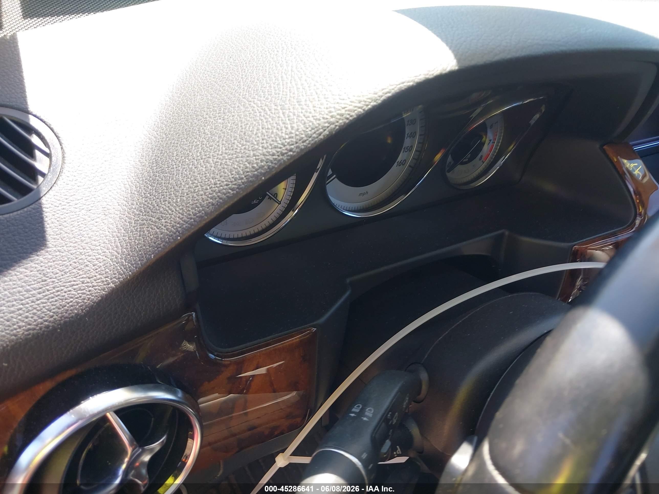 2013 Mercedes-benz Glk 350 4matic Черный vin: WDCGG8JB1DF972342