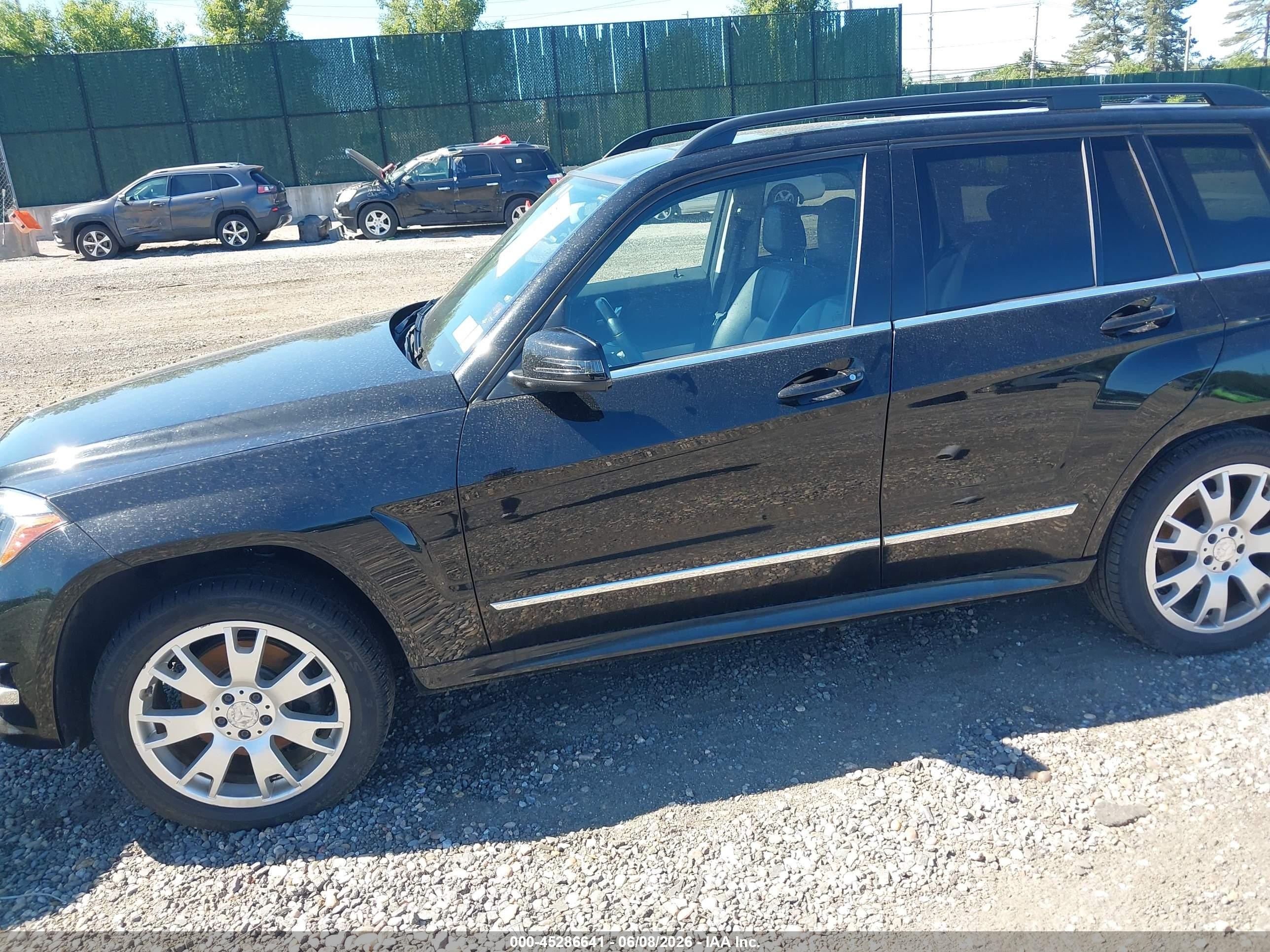 2013 Mercedes-benz Glk 350 4matic Черный vin: WDCGG8JB1DF972342
