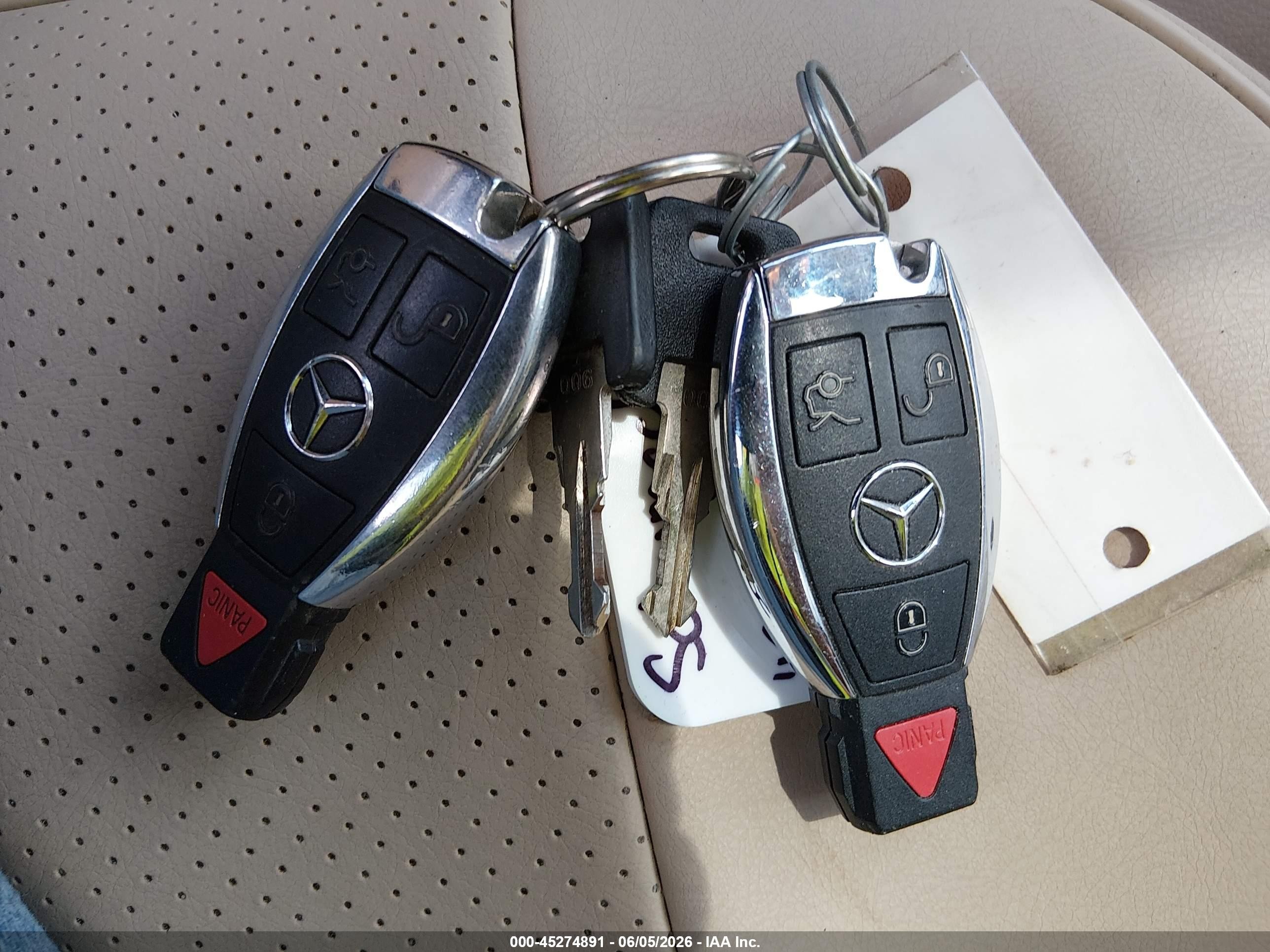 2013 Mercedes-benz Glk 350 4matic White vin: WDCGG8JB1DF983910