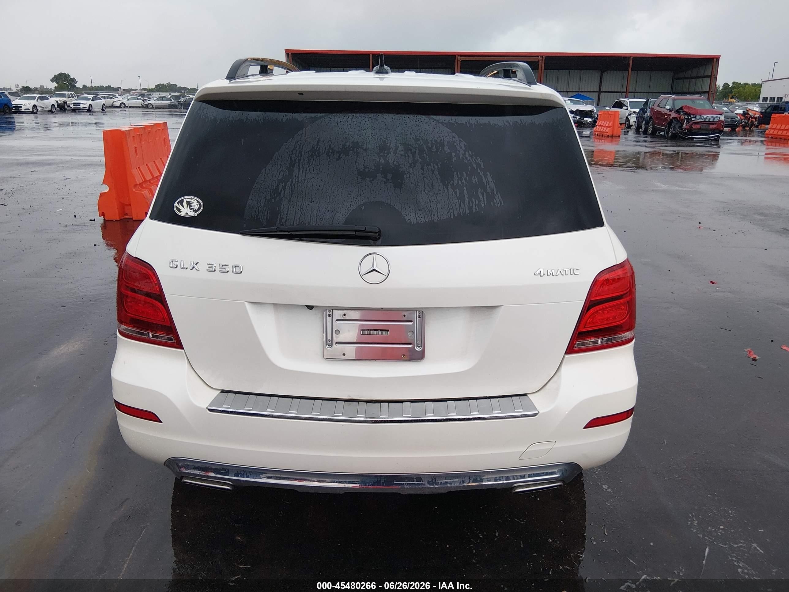 2014 Mercedes-benz Glk 350 4matic White vin: WDCGG8JB1EG211158