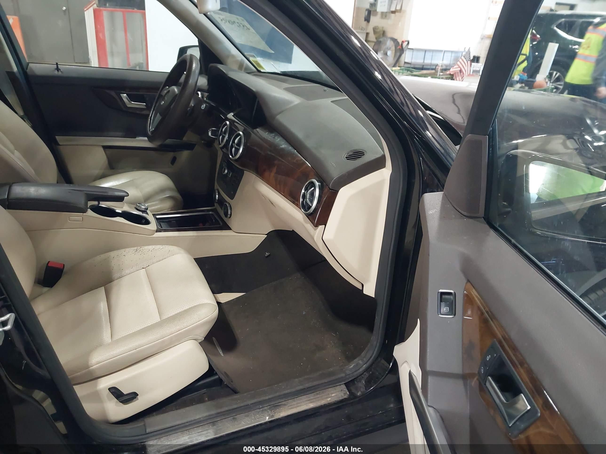 2014 Mercedes-benz Glk 350 4matic Black vin: WDCGG8JB1EG224850