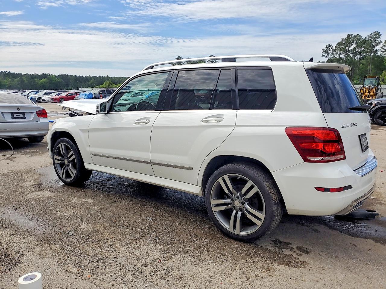 2015 Mercedes-benz Glk 350 4matic White vin: WDCGG8JB1FG340809