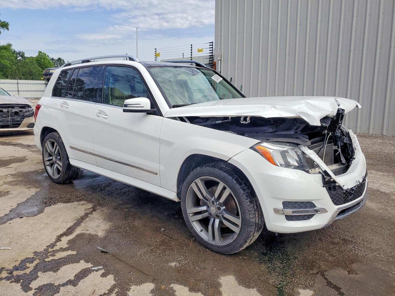 2015 Mercedes-benz Glk 350 4matic White vin: WDCGG8JB1FG340809