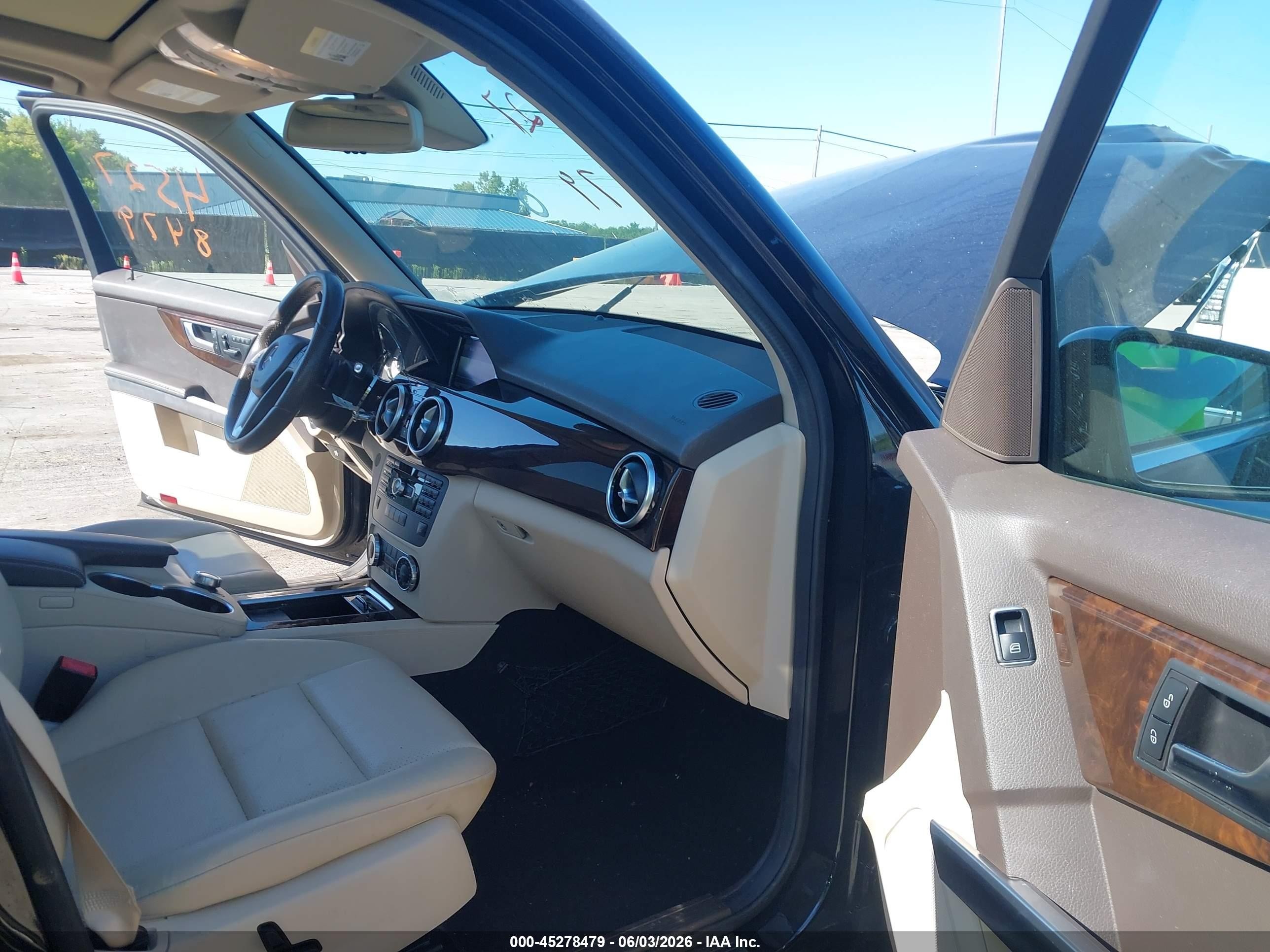 2015 Mercedes-benz Glk 350 4matic Black vin: WDCGG8JB1FG425844