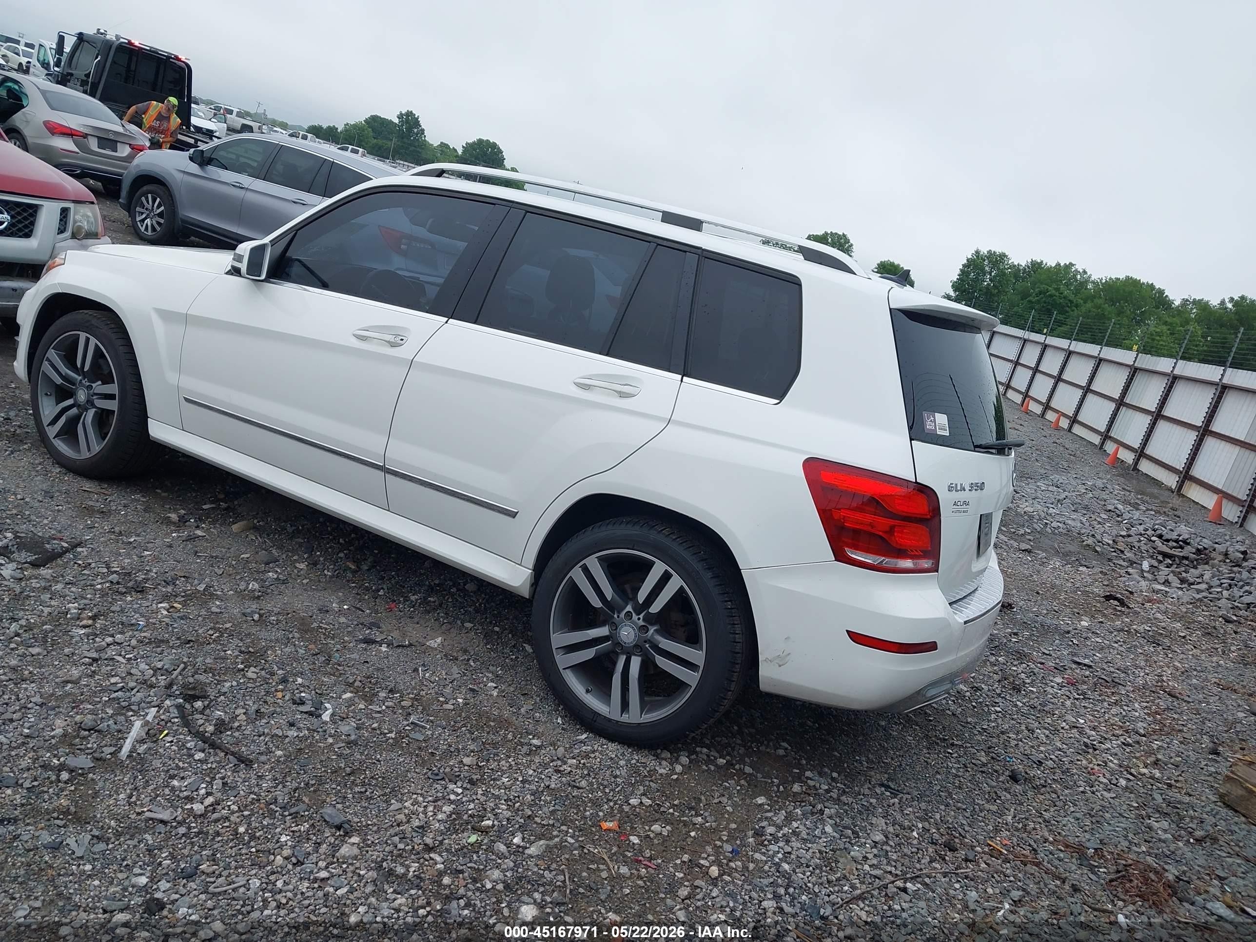 2015 Mercedes-benz Glk 350 4matic White vin: WDCGG8JB1FG431272