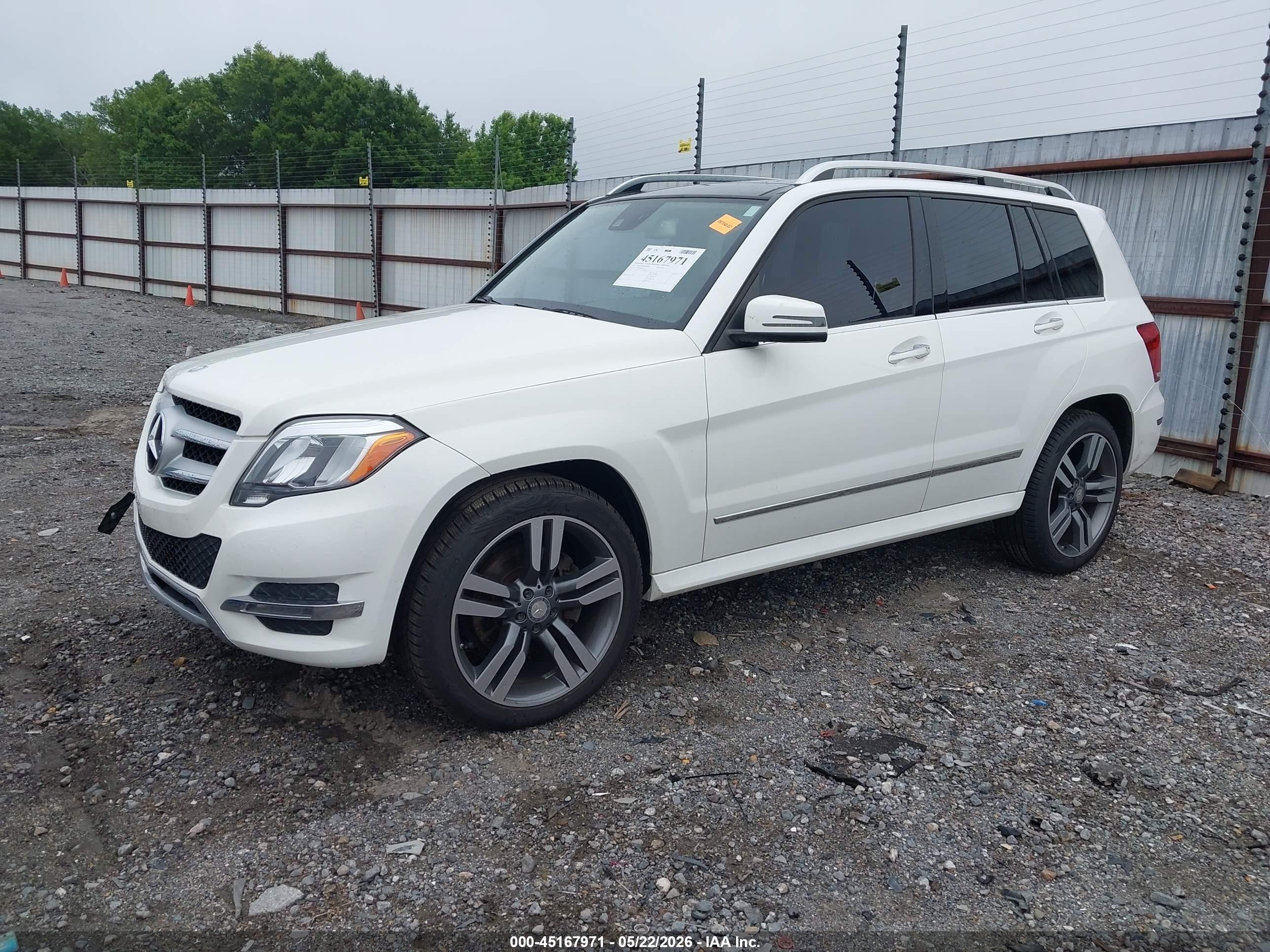 2015 Mercedes-benz Glk 350 4matic White vin: WDCGG8JB1FG431272