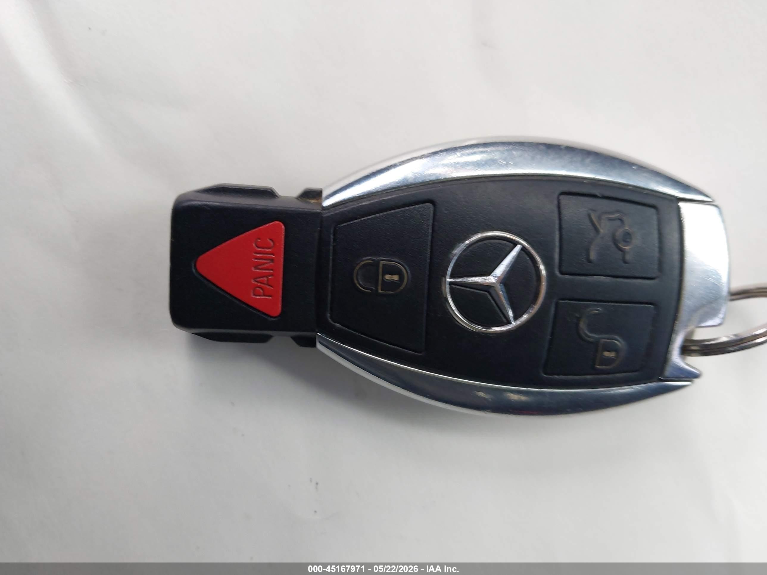 2015 Mercedes-benz Glk 350 4matic White vin: WDCGG8JB1FG431272