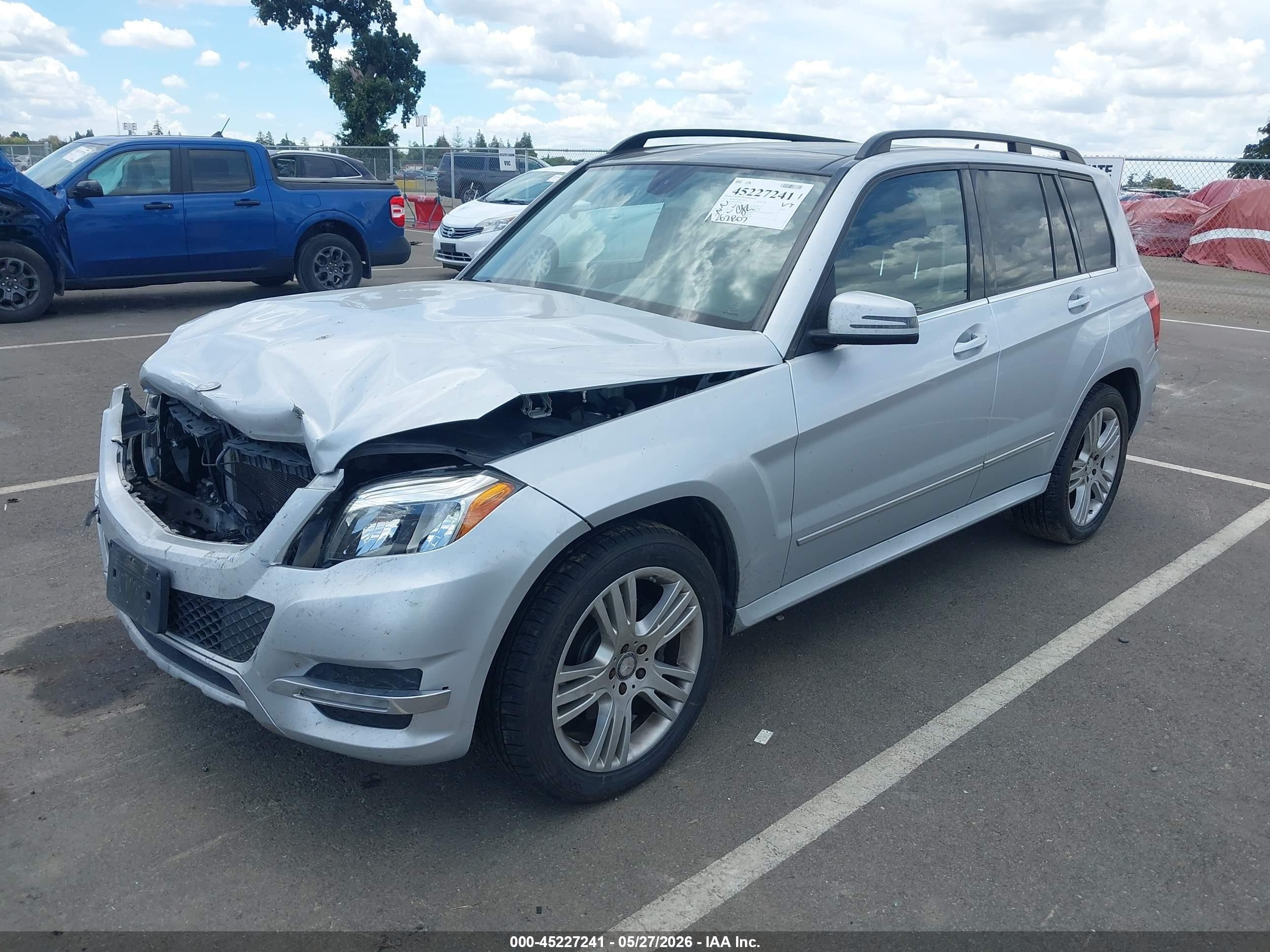 2013 Mercedes-benz Glk 350 4matic Silver vin: WDCGG8JB2DF996861