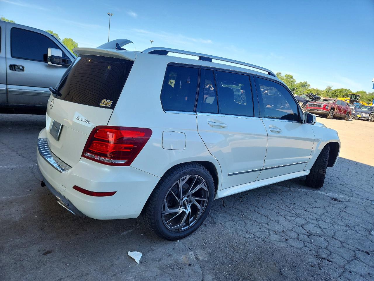 2013 Mercedes-benz Glk 350 4matic White vin: WDCGG8JB2DG071636