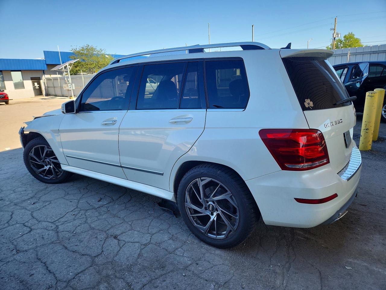 2013 Mercedes-benz Glk 350 4matic White vin: WDCGG8JB2DG071636