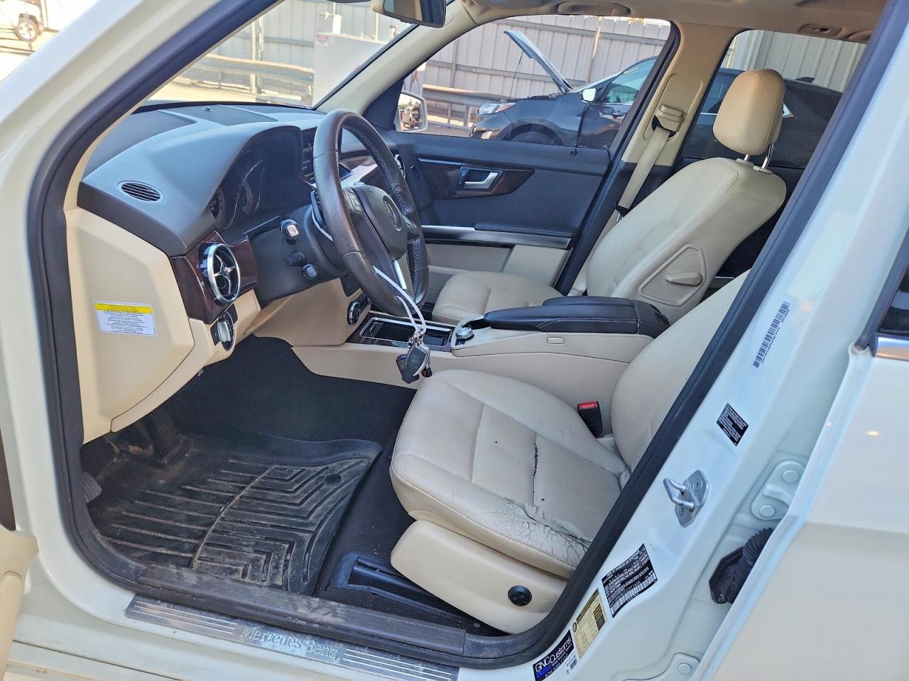 2013 Mercedes-benz Glk 350 4matic White vin: WDCGG8JB2DG071636