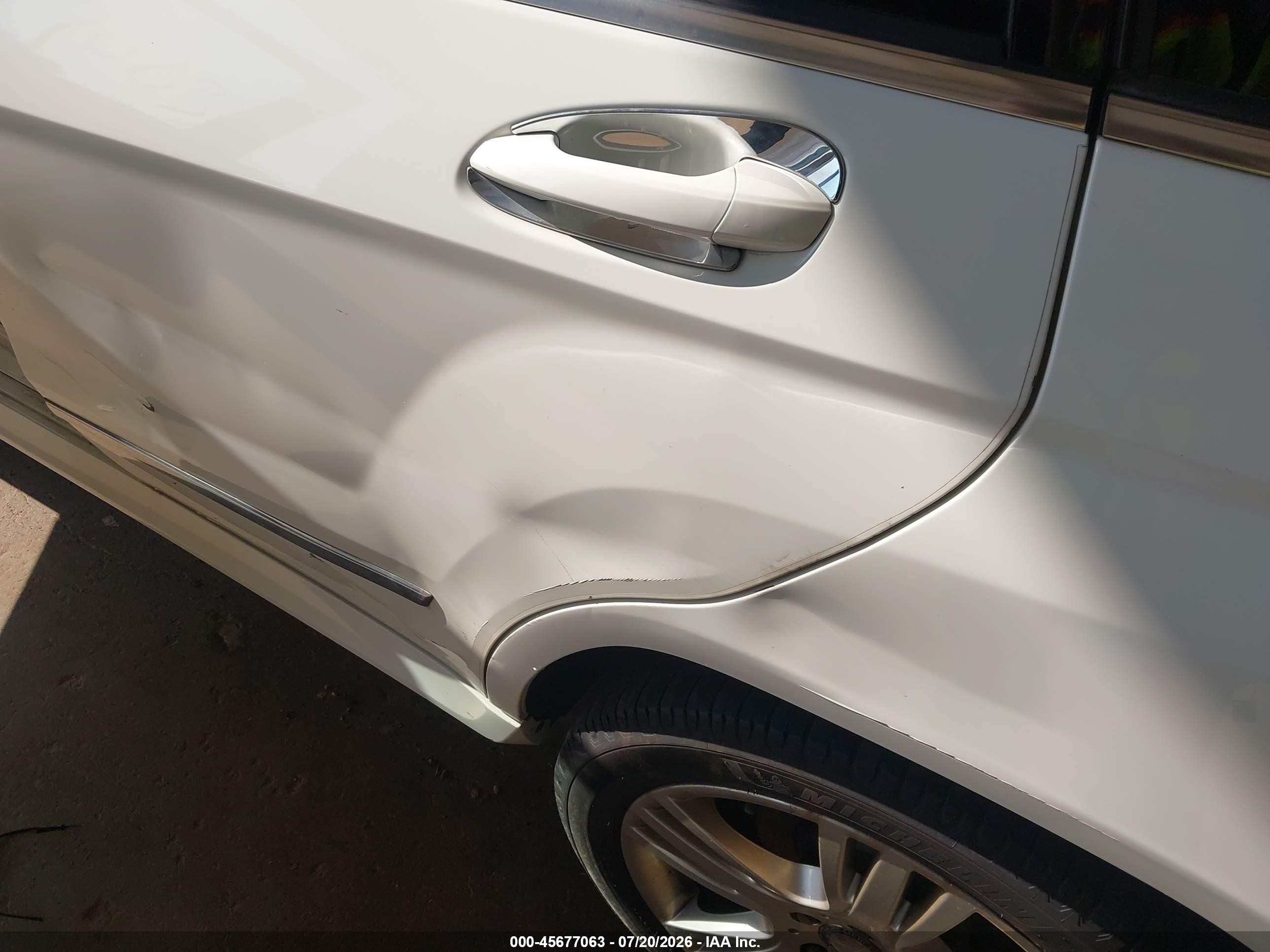 2013 Mercedes-benz Glk 350 4matic White vin: WDCGG8JB2DG075945