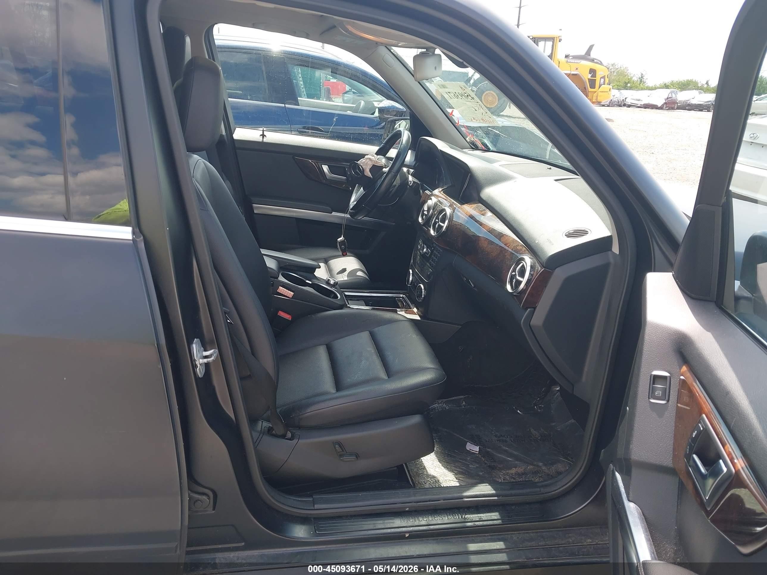2013 Mercedes-benz Glk 350 4matic Black vin: WDCGG8JB2DG084192