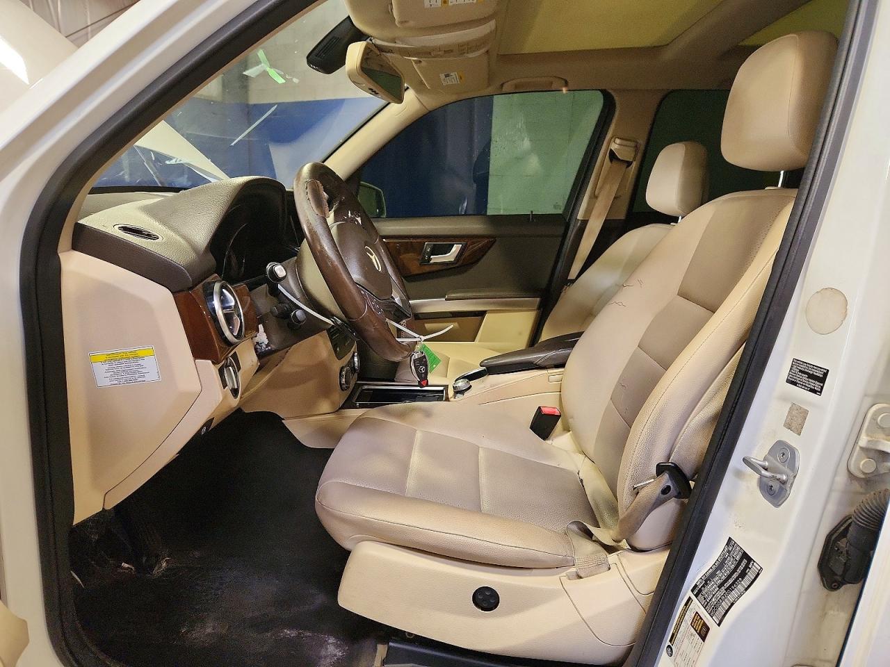 2014 Mercedes-benz Glk 350 4matic Белый vin: WDCGG8JB2EG196329