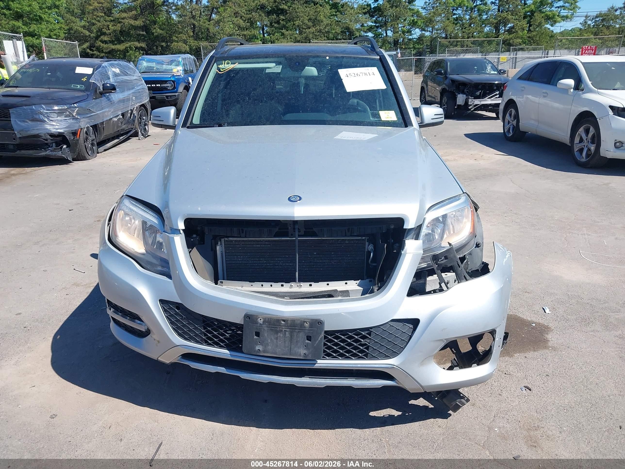 2014 Mercedes-benz Glk 350 4matic Silver vin: WDCGG8JB2EG228681