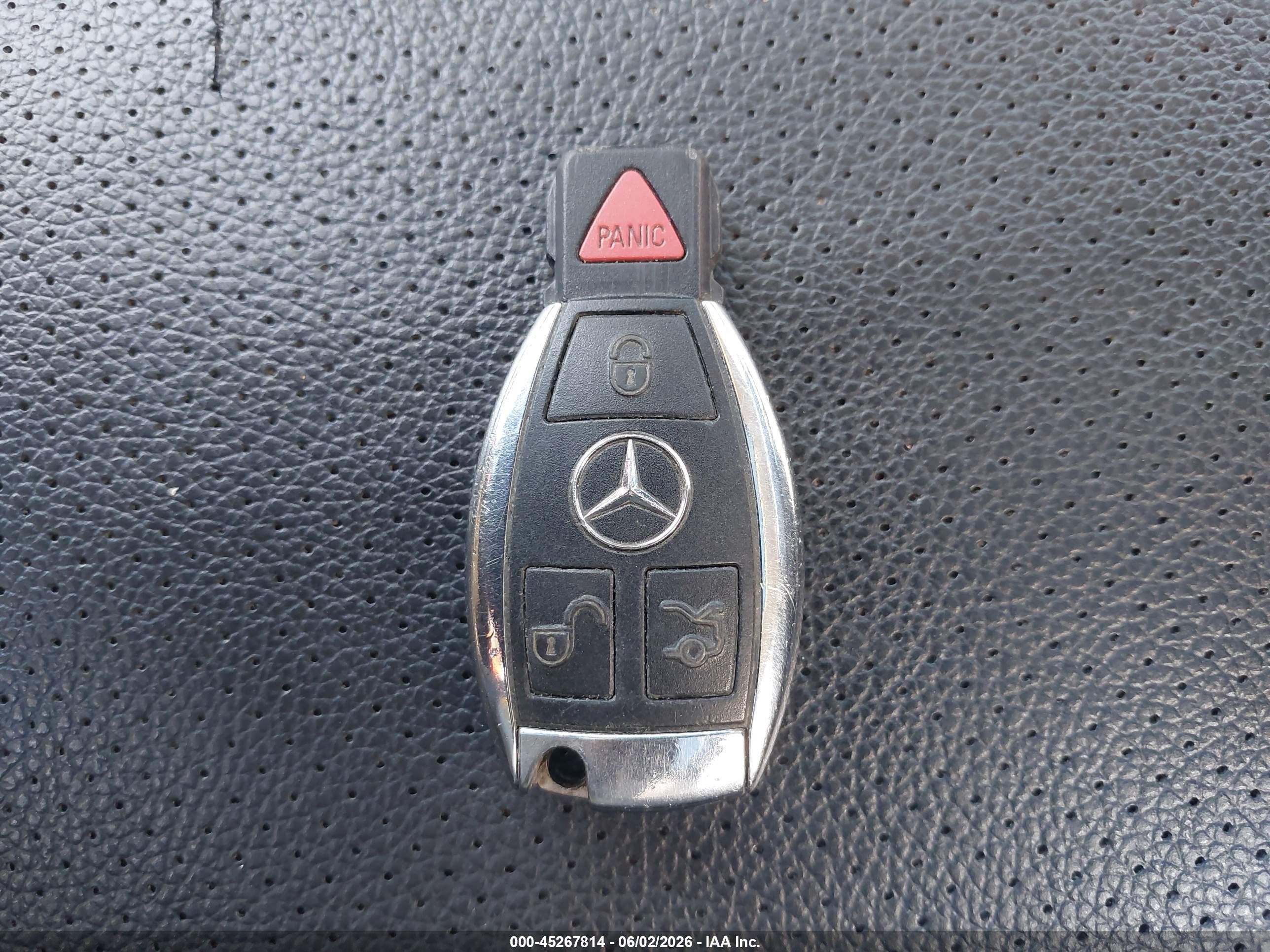 2014 Mercedes-benz Glk 350 4matic Silver vin: WDCGG8JB2EG228681