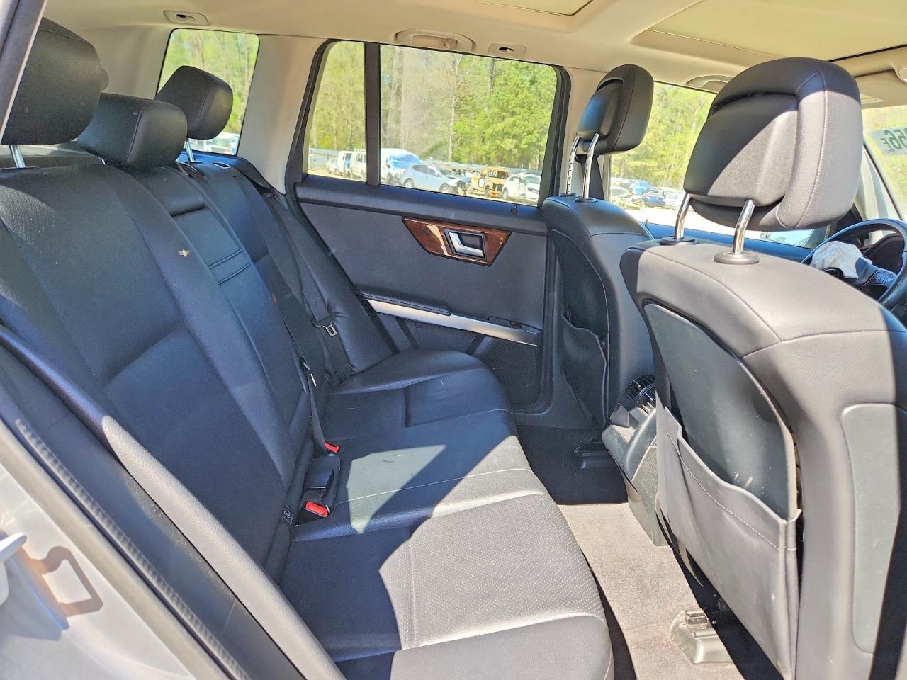 2015 Mercedes-benz Glk 350 4matic Silver vin: WDCGG8JB2FG365573