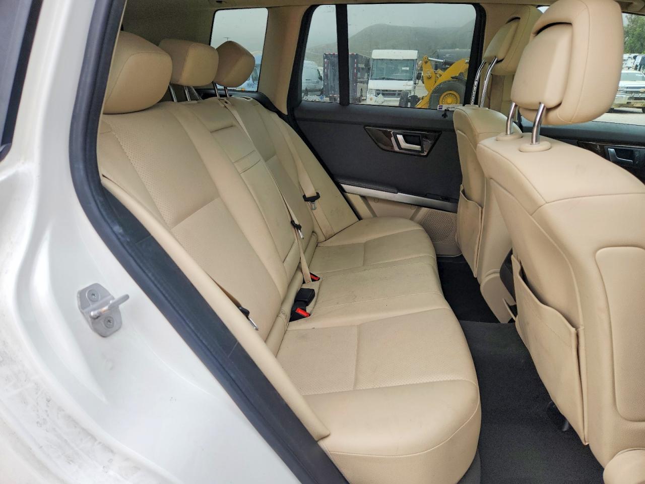 2015 Mercedes-benz Glk 350 4matic White vin: WDCGG8JB3FG350659
