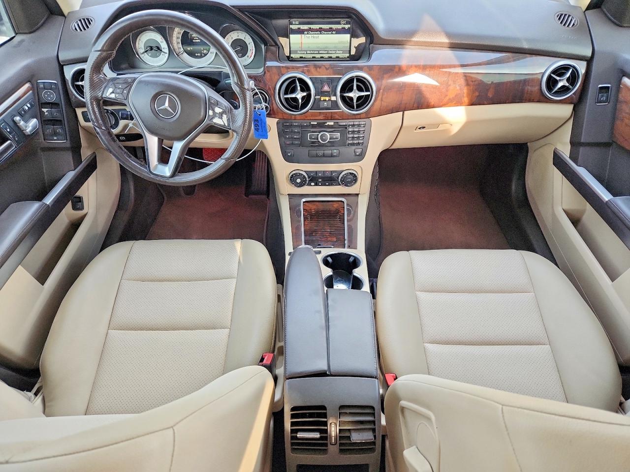 2015 Mercedes-benz Glk-class Black vin: WDCGG8JB3FG352153