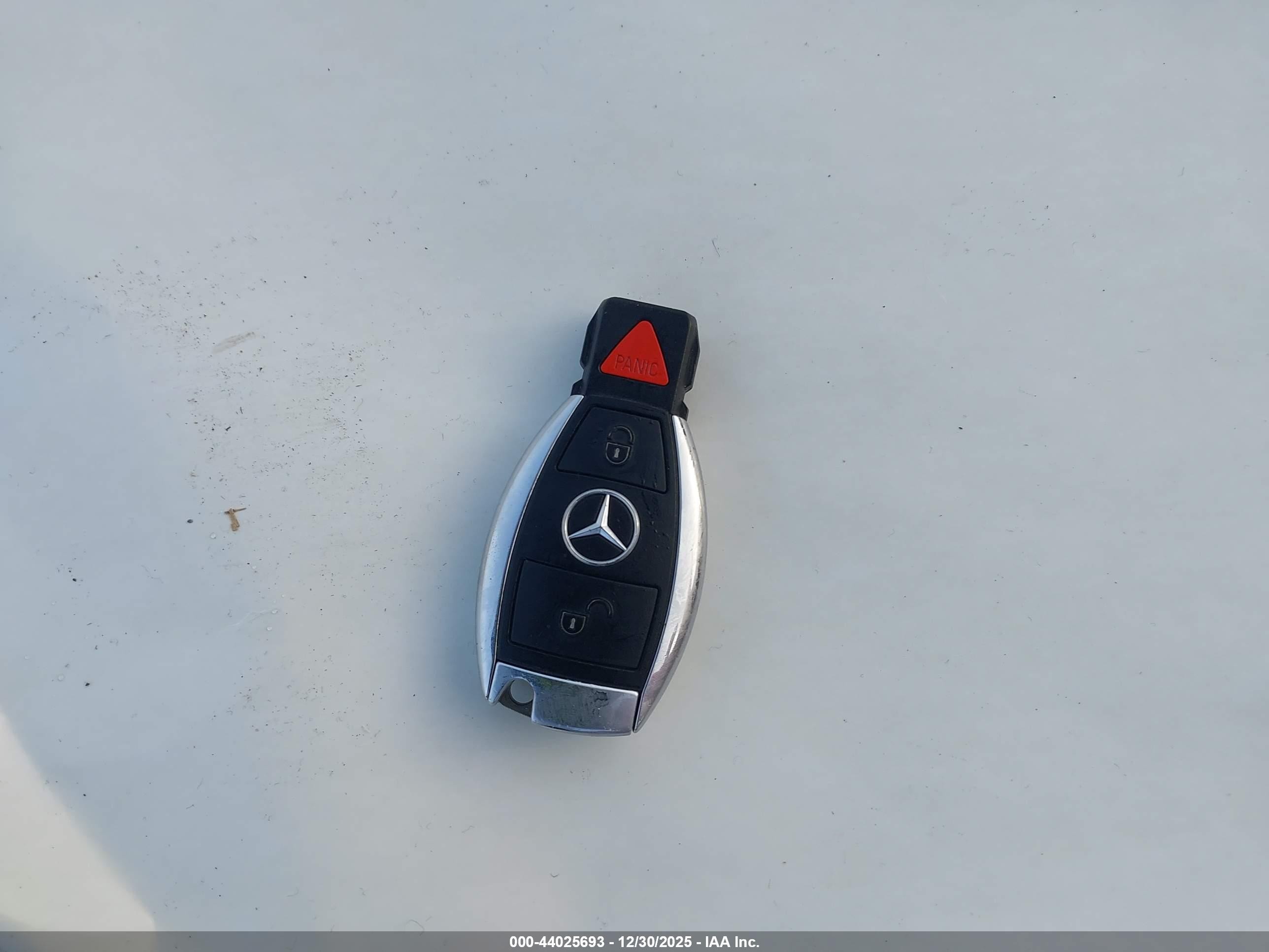 2015 Mercedes-benz Glk 350 4matic Red vin: WDCGG8JB3FG373228