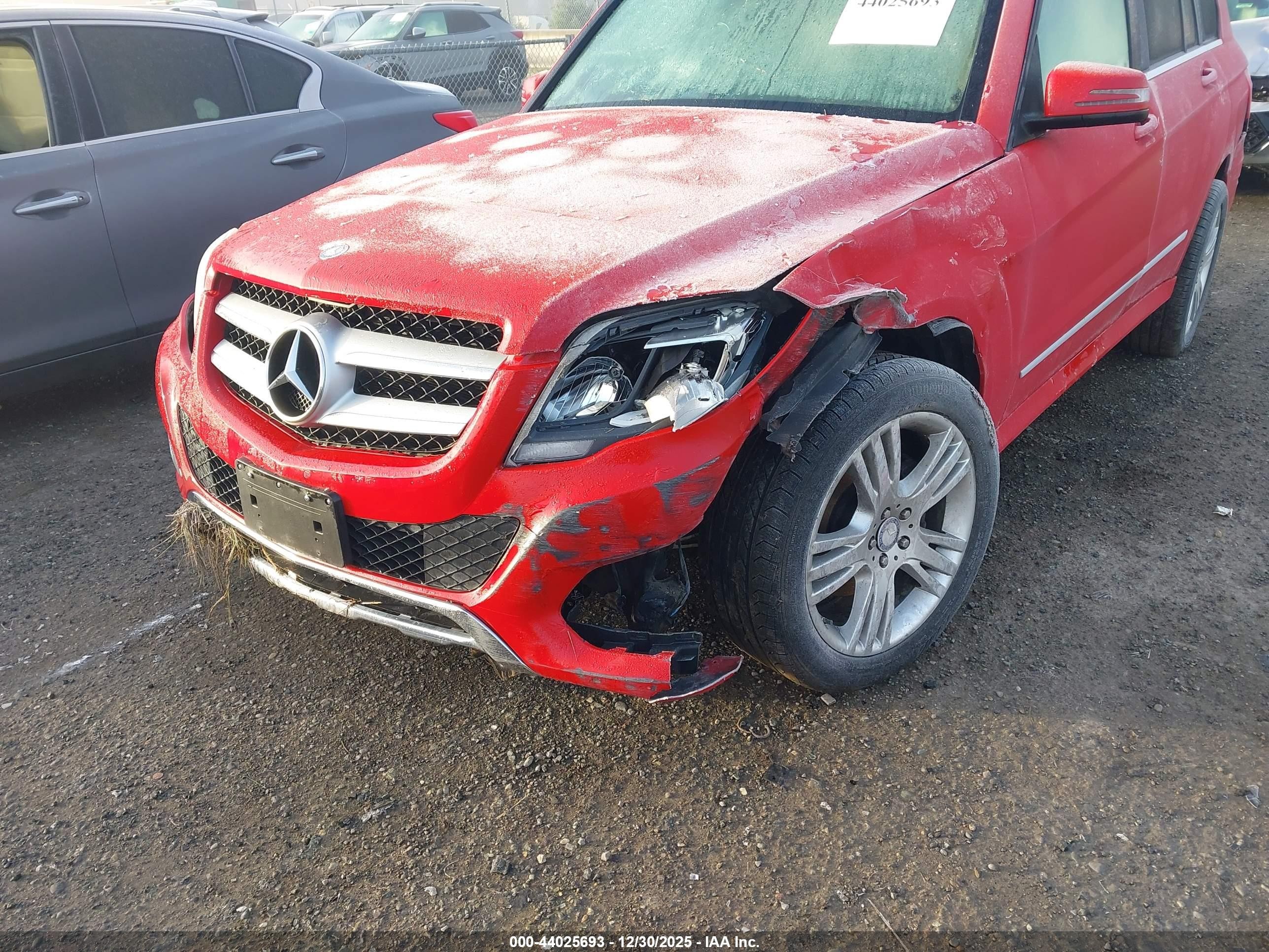 2015 Mercedes-benz Glk 350 4matic Red vin: WDCGG8JB3FG373228