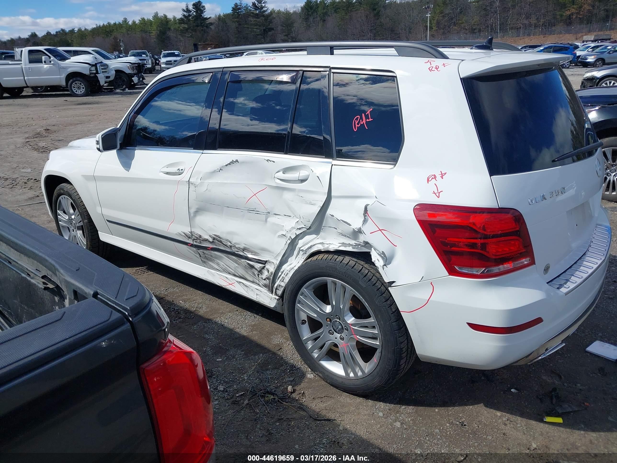 2015 Mercedes-benz Glk 350 4matic White vin: WDCGG8JB3FG402615
