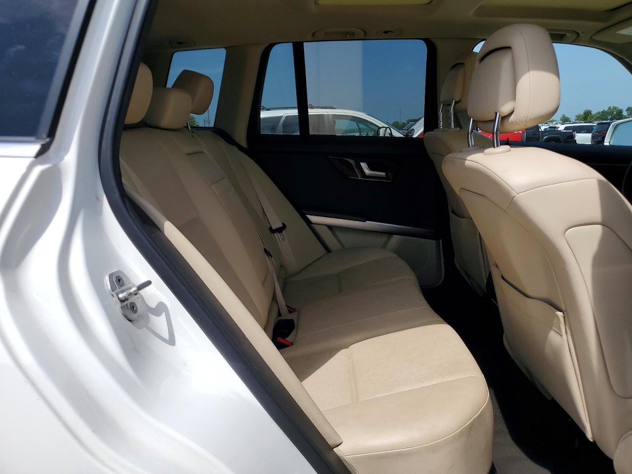 2015 Mercedes-benz Glk 350 4matic Белый vin: WDCGG8JB3FG403196