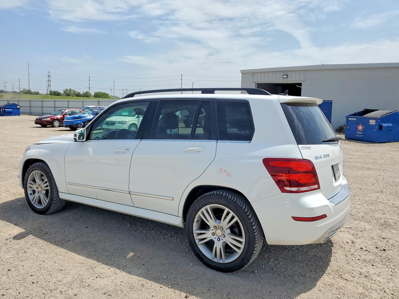 2015 Mercedes-benz Glk 350 4matic Белый vin: WDCGG8JB3FG403196