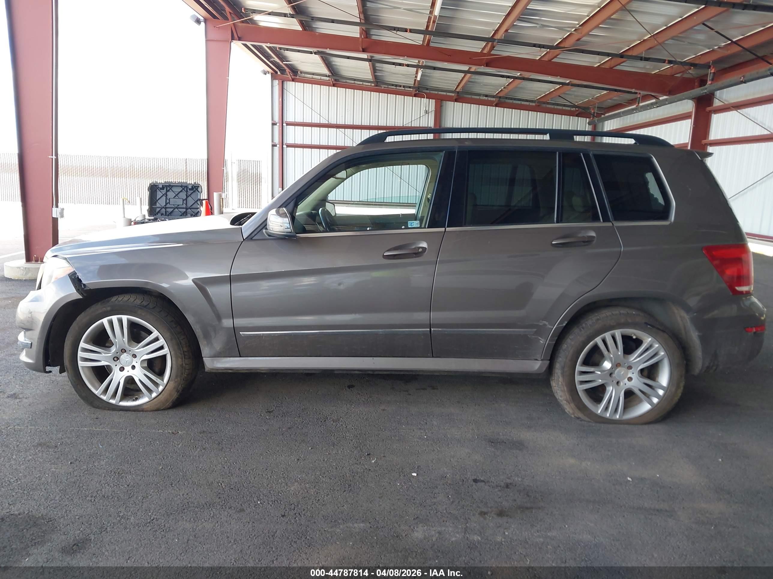 2013 Mercedes-benz Glk 350 4matic Серый vin: WDCGG8JB4DF991208