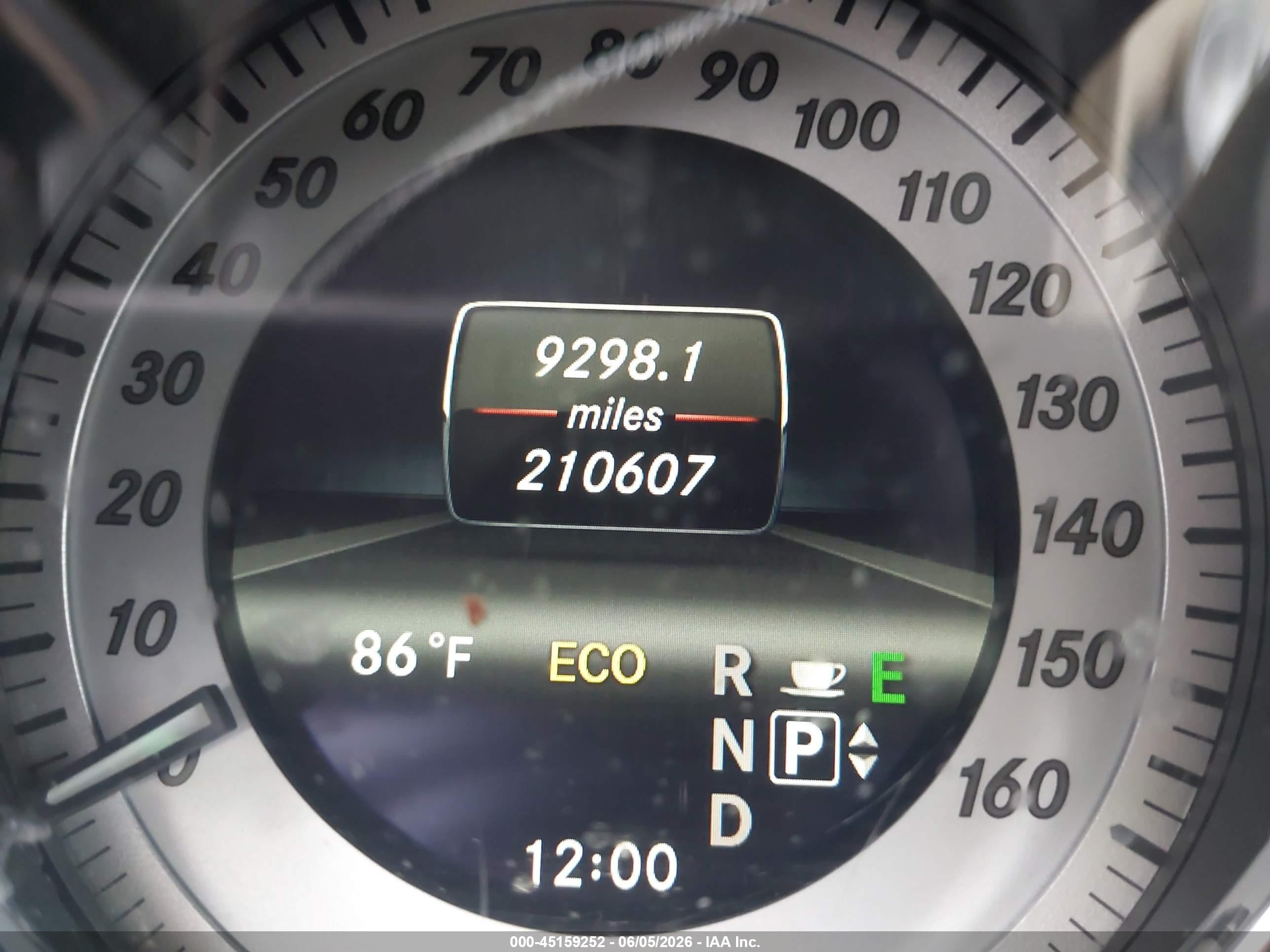 2013 Mercedes-benz Glk 350 4matic Черный vin: WDCGG8JB4DF998790