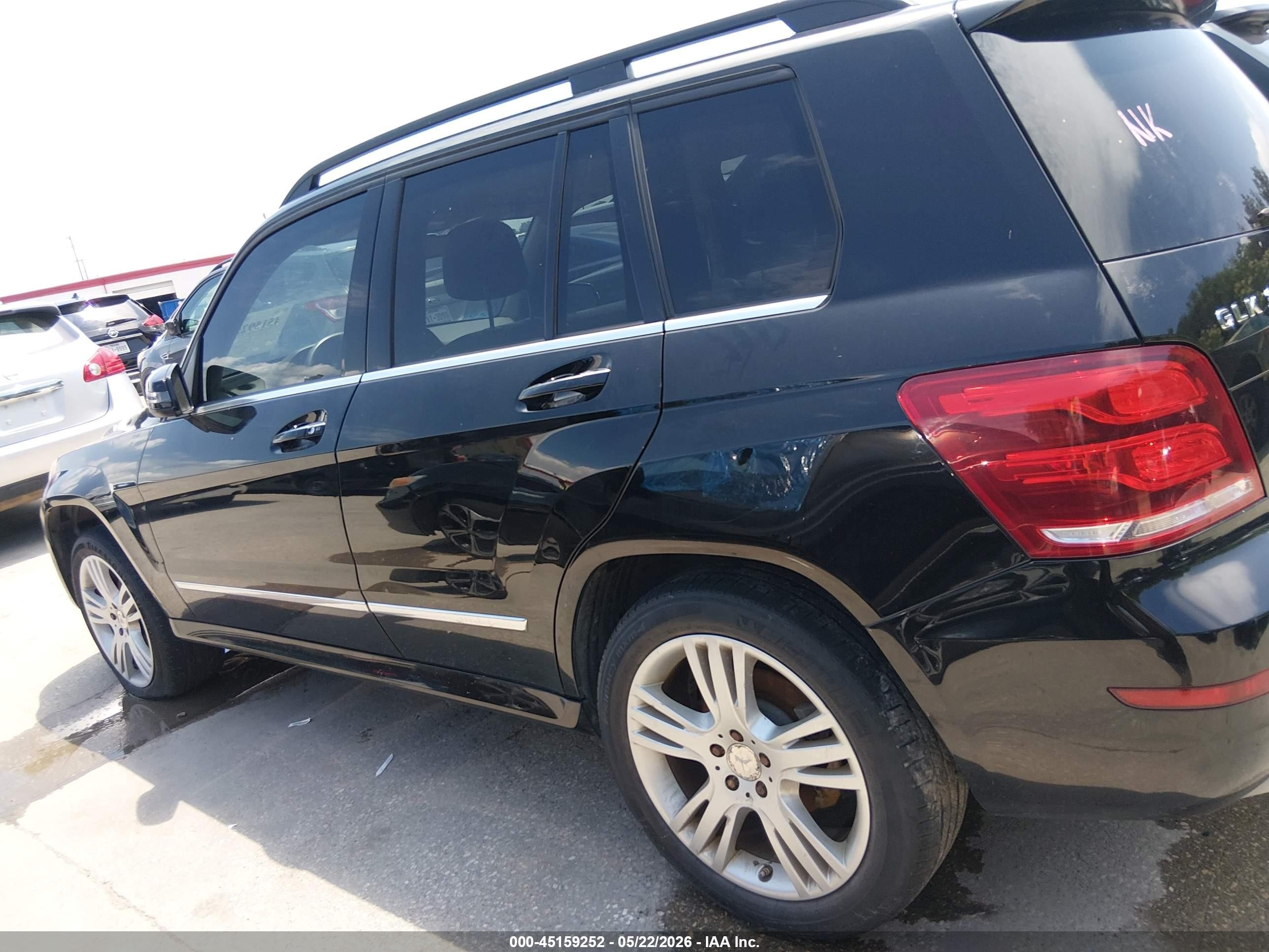 2013 Mercedes-benz Glk 350 4matic Черный vin: WDCGG8JB4DF998790