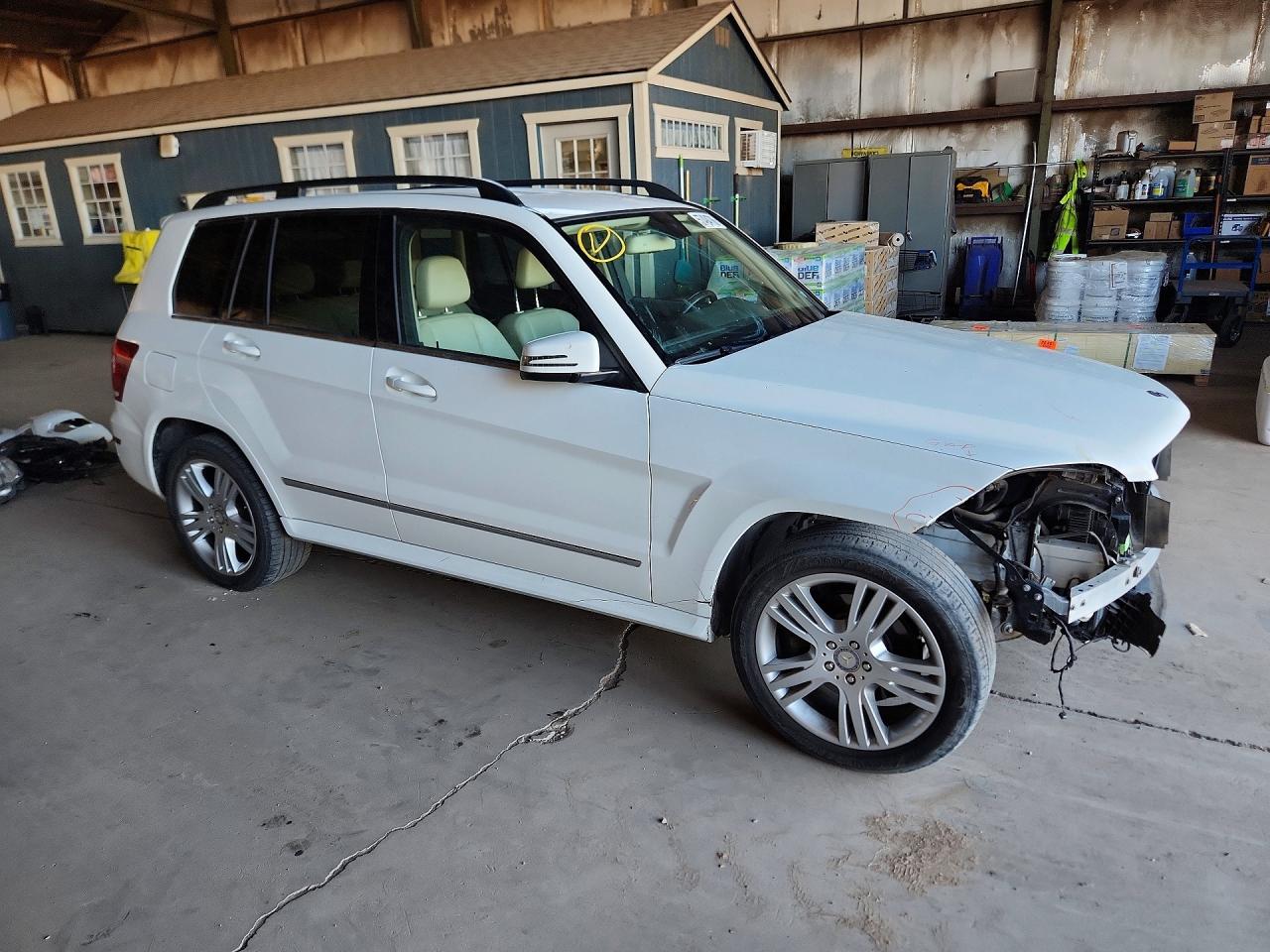 2013 Mercedes-benz Glk 350 4matic White vin: WDCGG8JB4DG151276