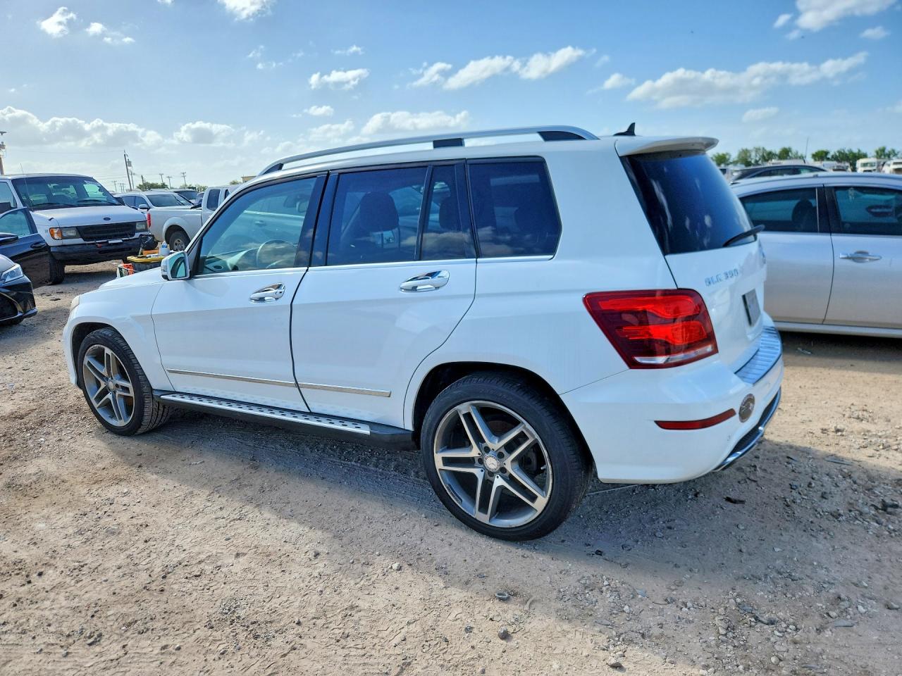 2014 Mercedes-benz Glk 350 4matic White vin: WDCGG8JB4EG215821