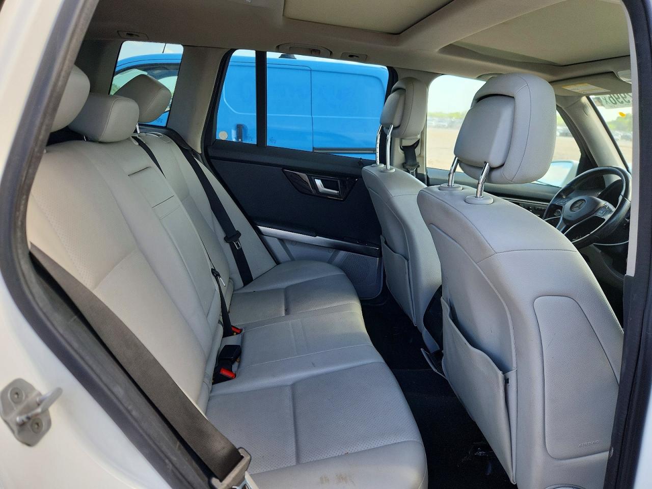 2014 Mercedes-benz Glk 350 4matic White vin: WDCGG8JB4EG215821